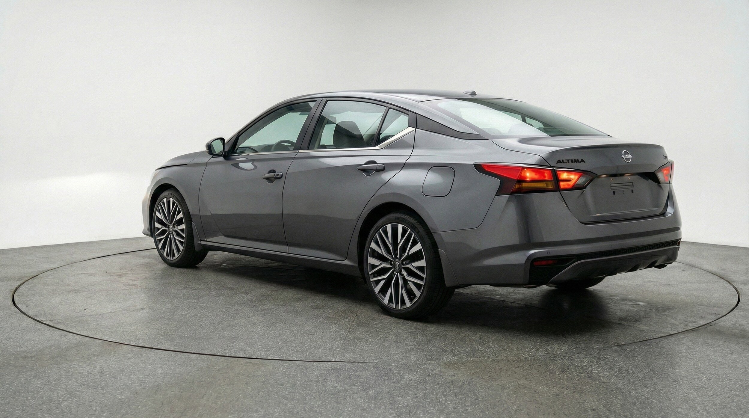 Thumbnail: 2025 Nissan Altima - 6