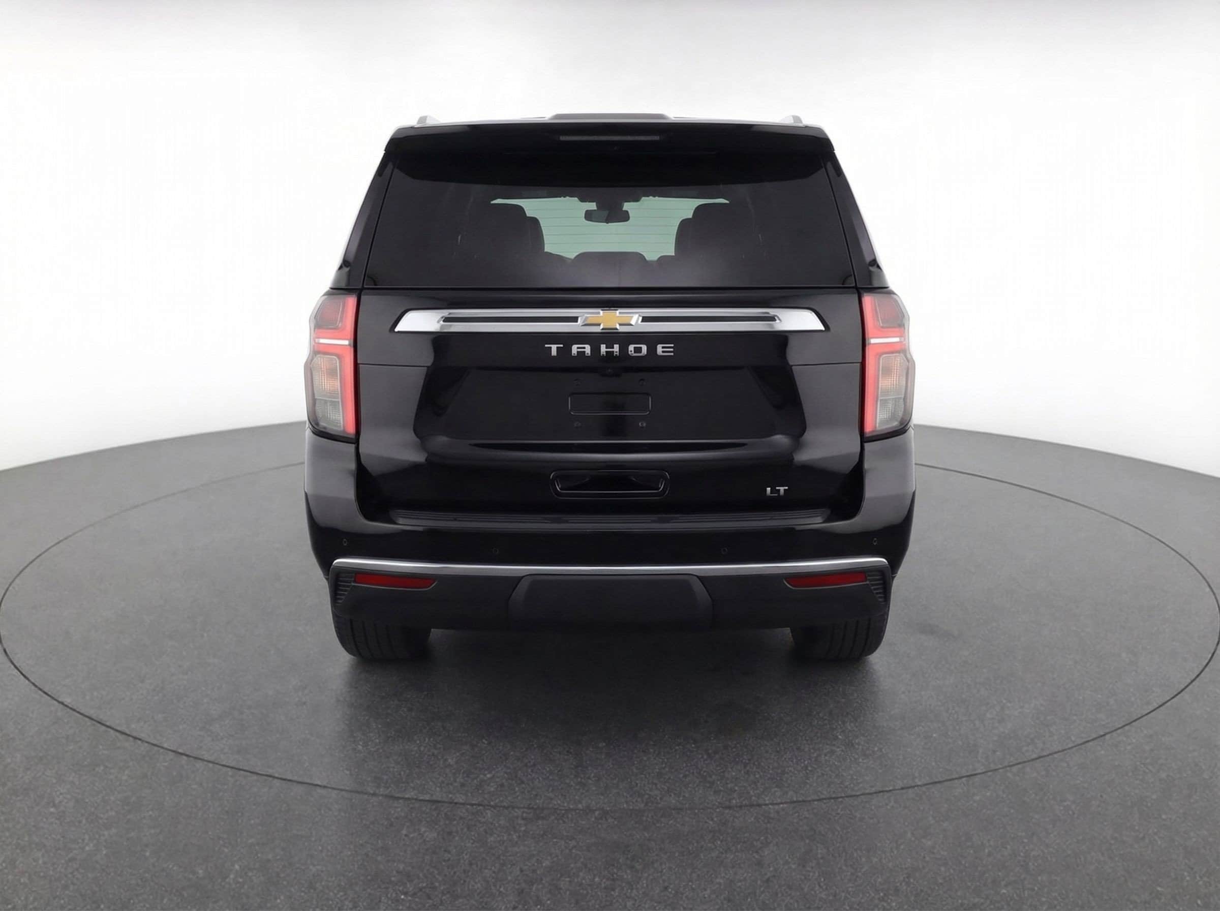 Thumbnail: 2023 Chevrolet Tahoe - 7