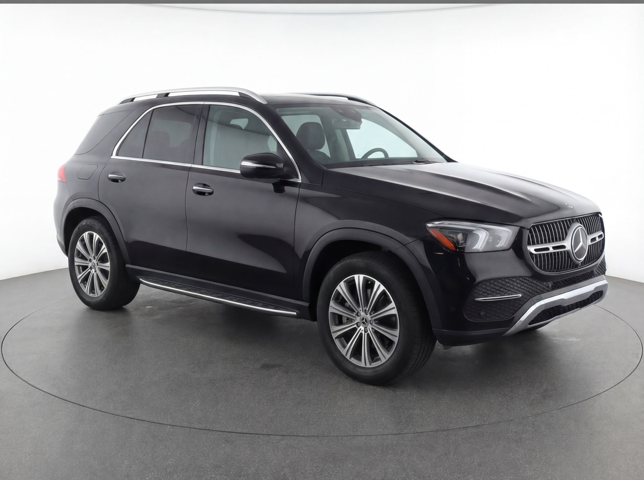 Thumbnail: 2024 Mercedes-Benz GLC - 1