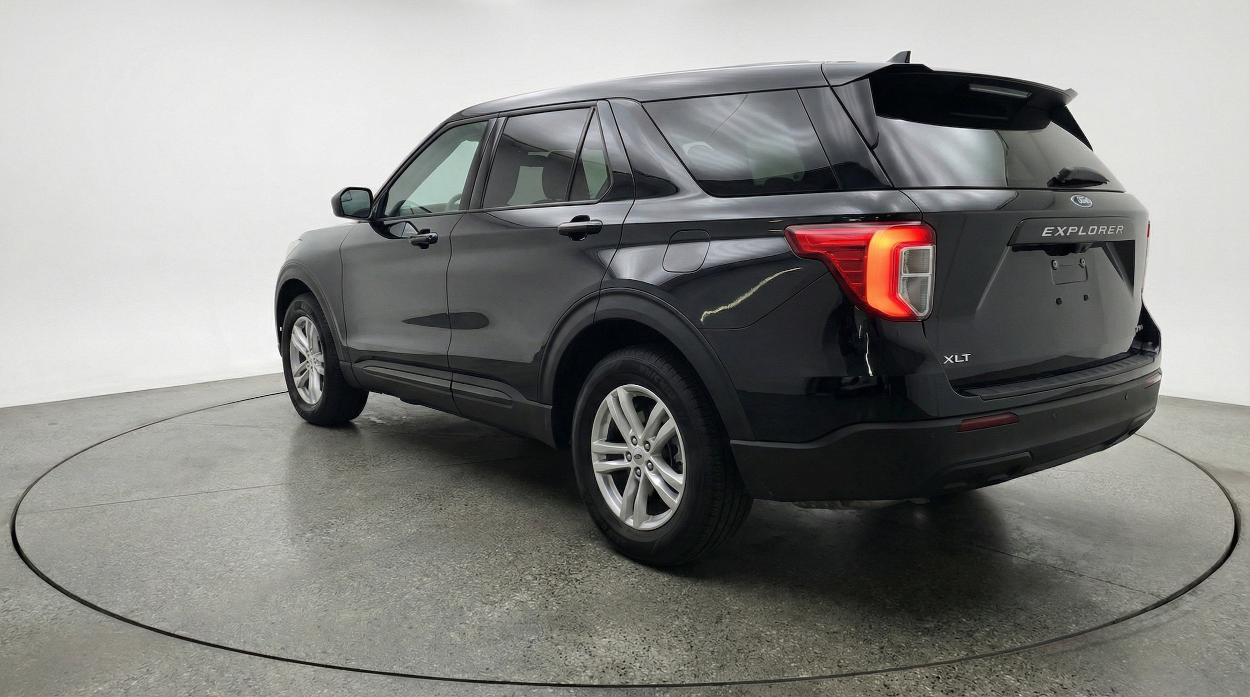 Thumbnail: 2024 Ford Explorer - 6