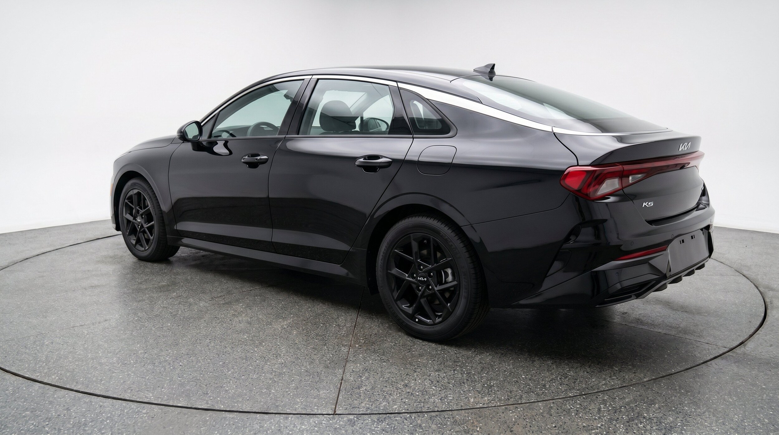 Thumbnail: 2025 Kia K5 - 6