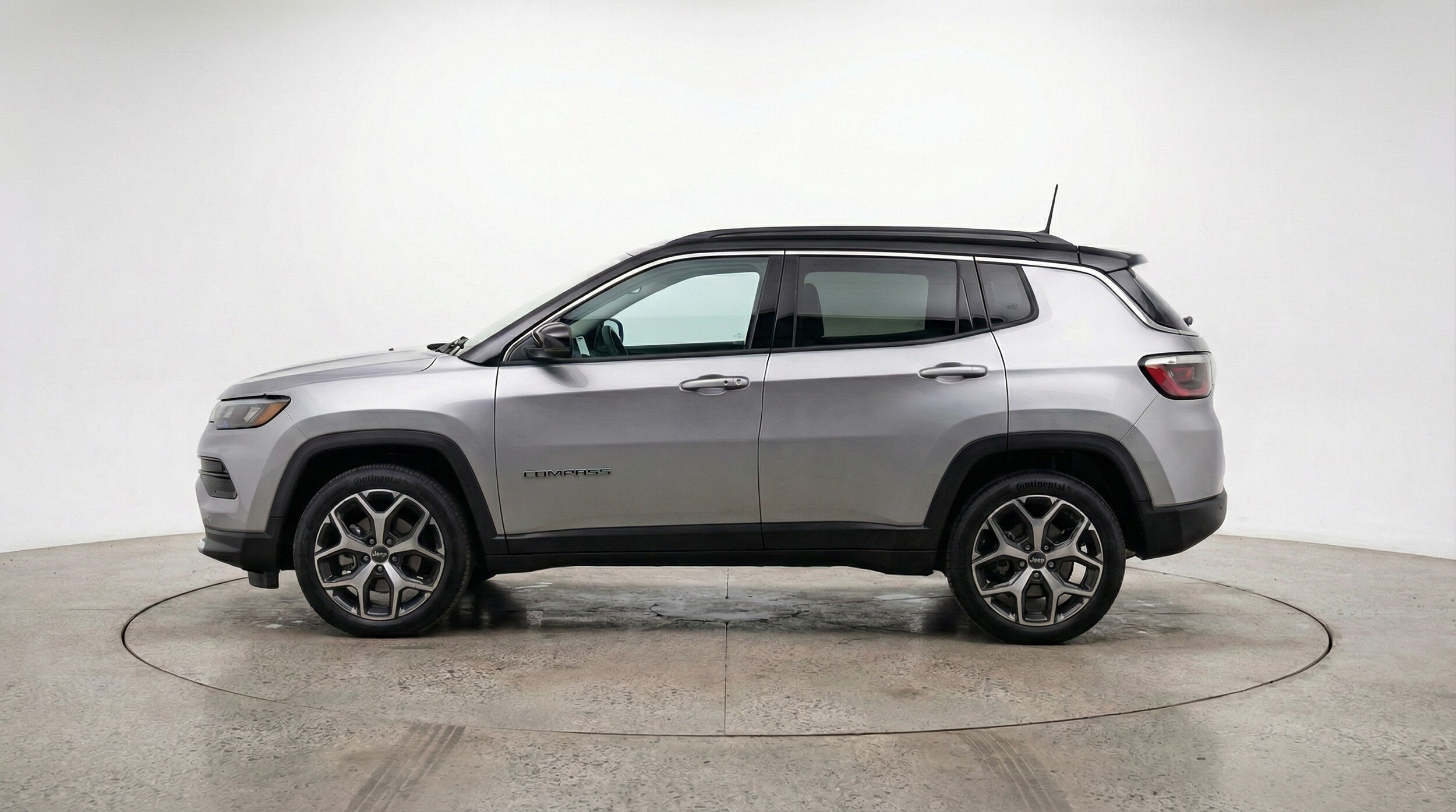 Thumbnail: 2025 Jeep Compass - 4