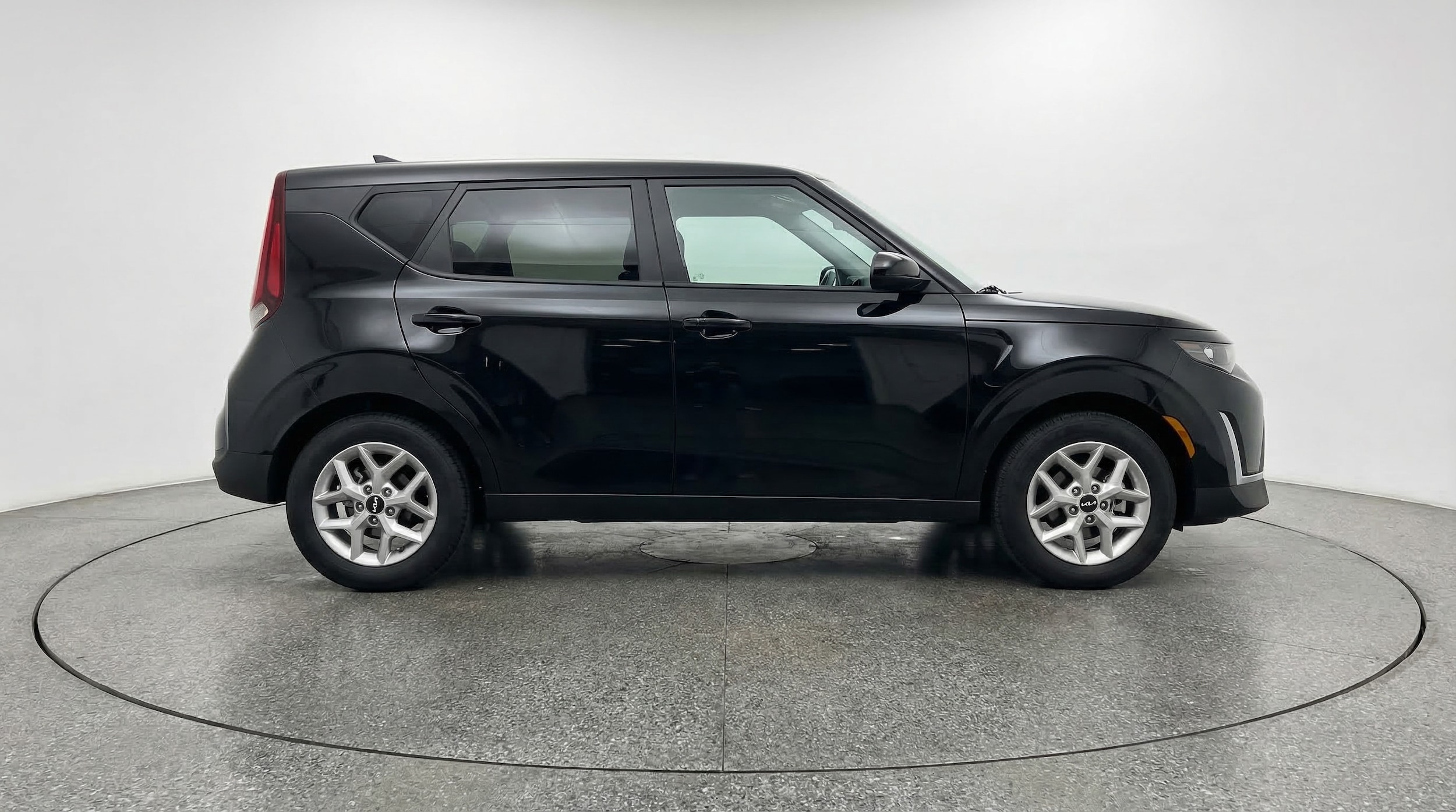 Thumbnail: 2025 Kia Soul - 8