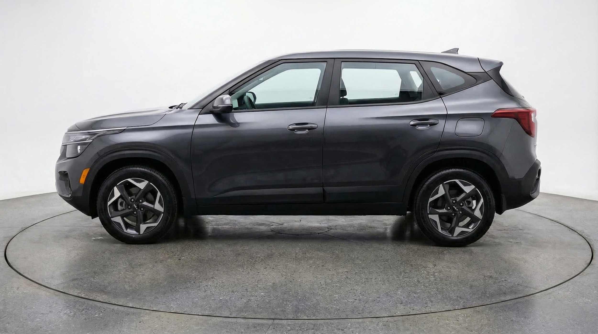 Thumbnail: 2025 Kia Seltos - 4