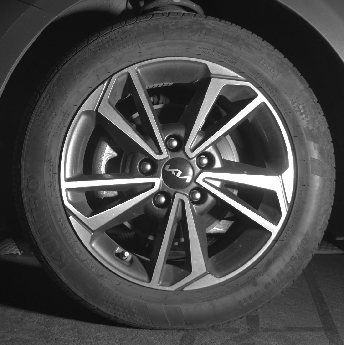 Thumbnail: 2024 Kia Forte - 14