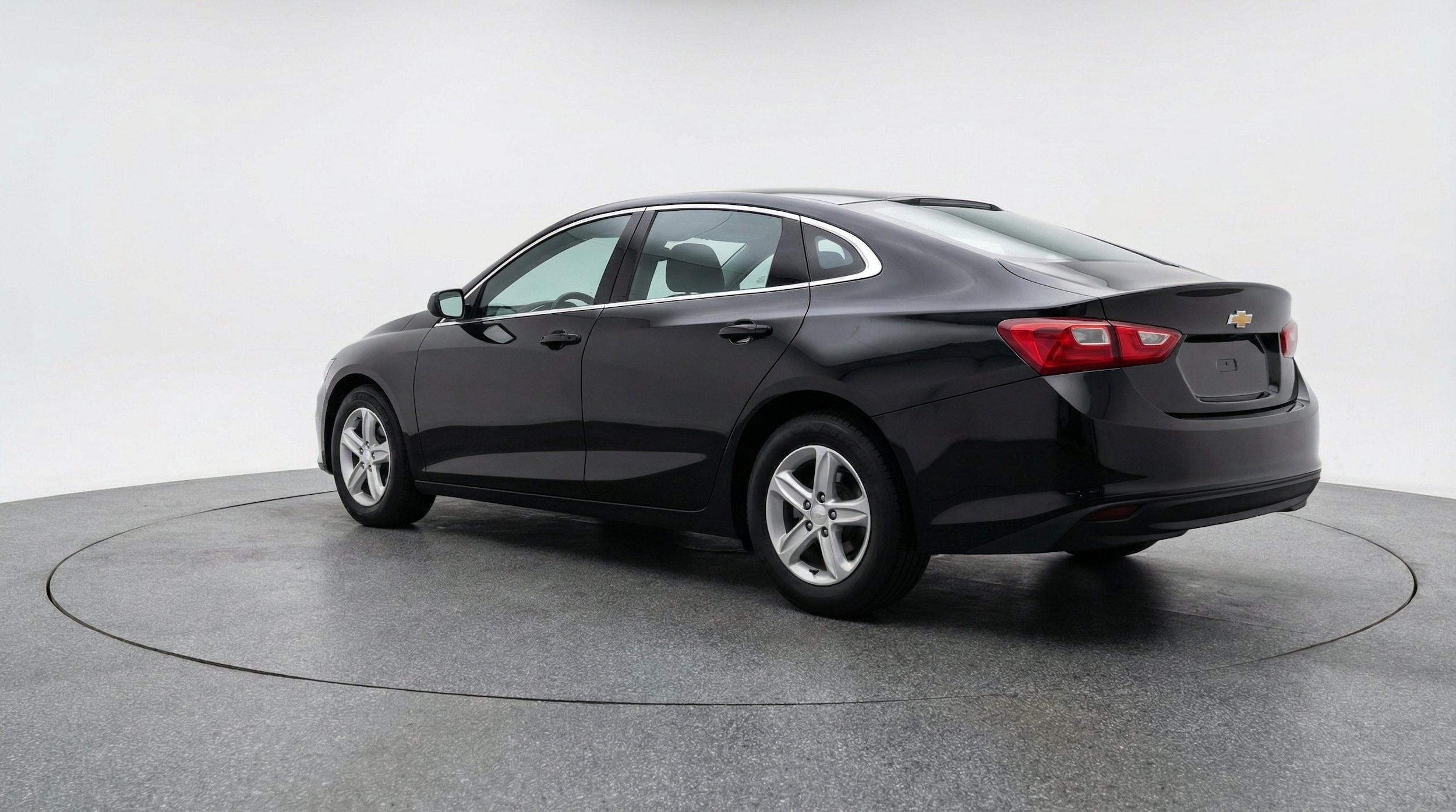 Thumbnail: 2024 Chevrolet Malibu - 6
