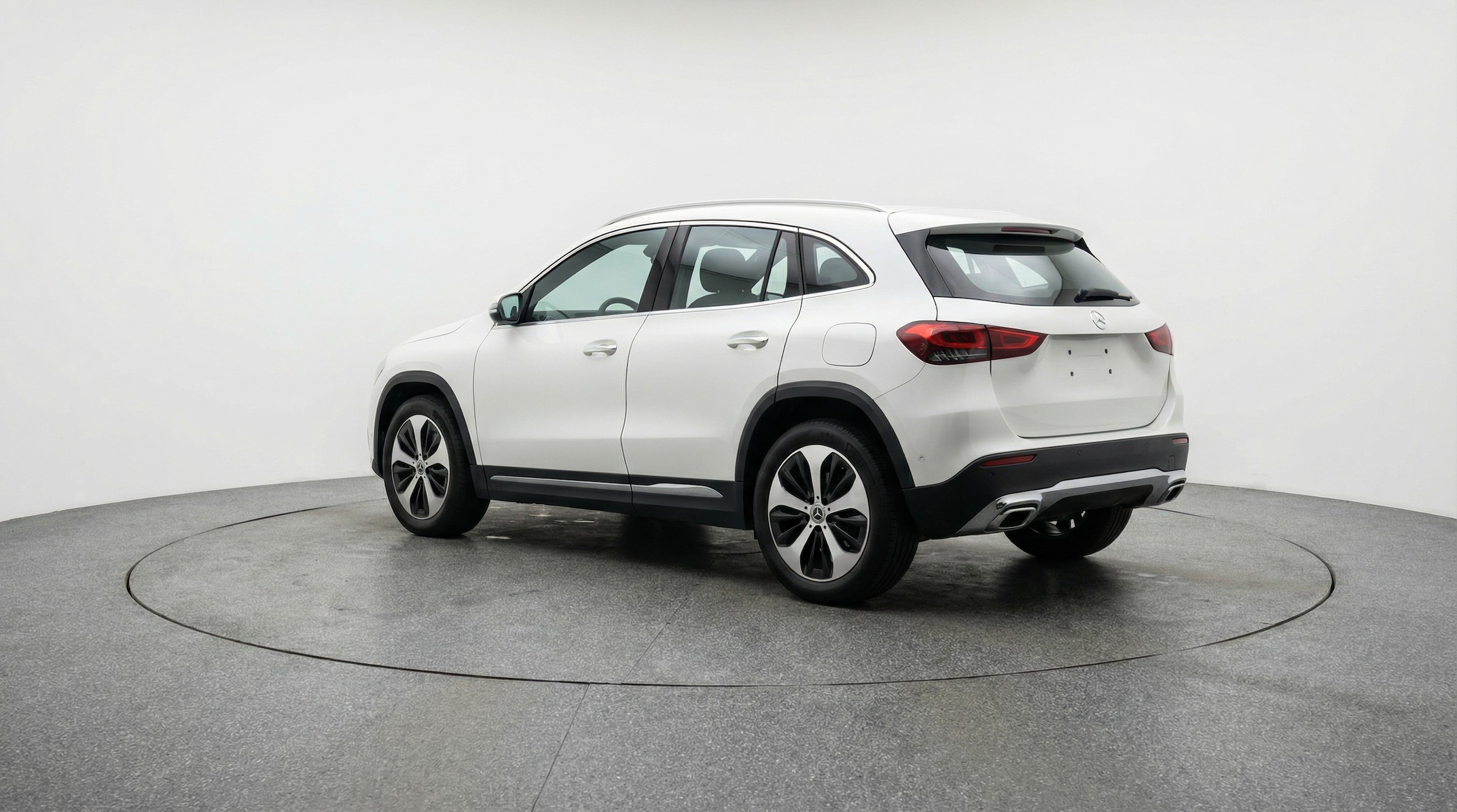 Thumbnail: 2025 Mercedes-Benz GLA - 5