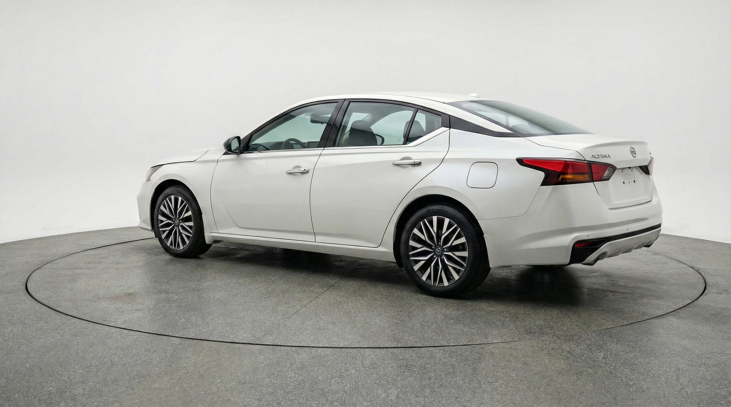Thumbnail: 2025 Nissan Altima - 6