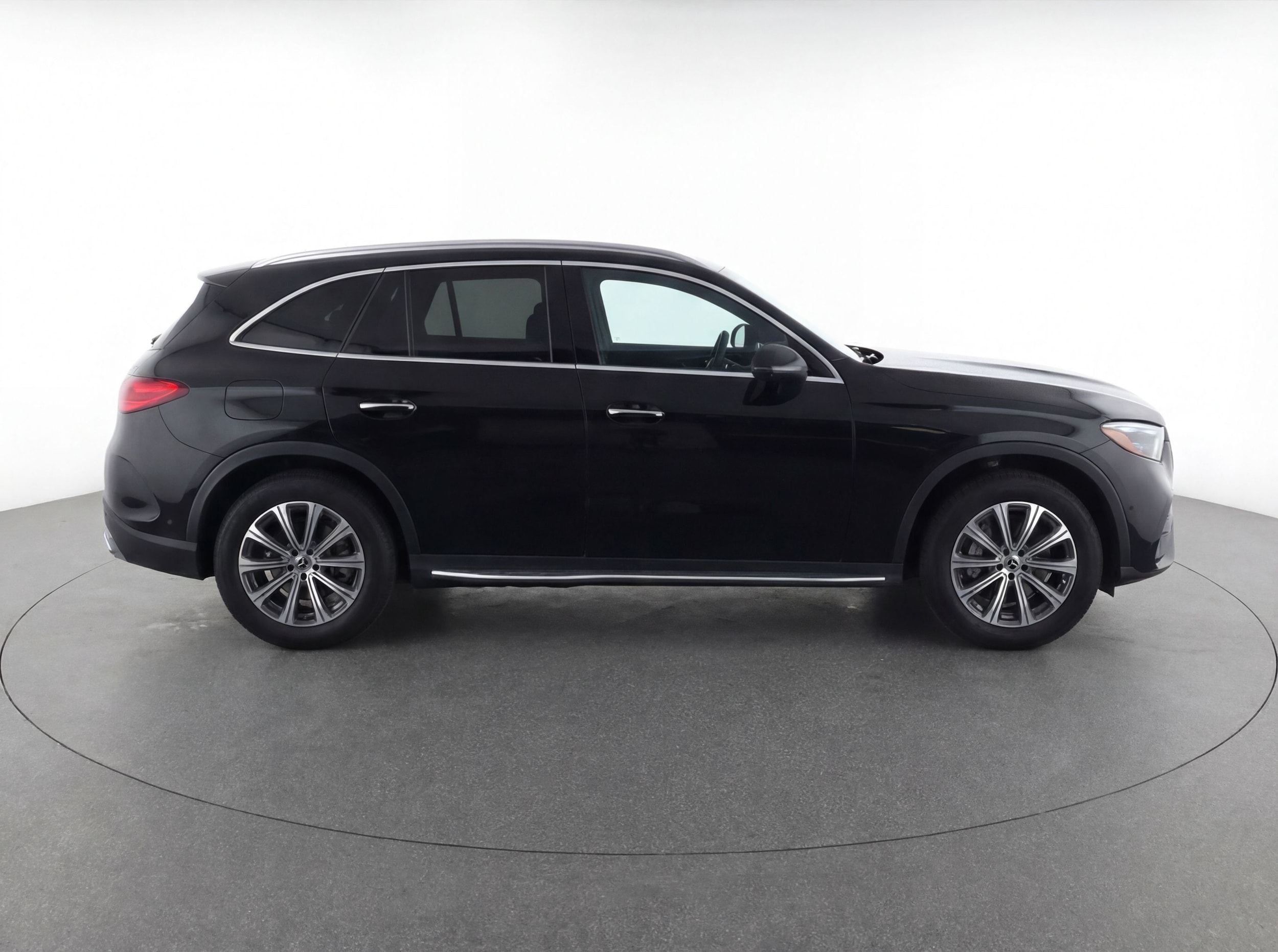 Thumbnail: 2024 Mercedes-Benz GLC - 8