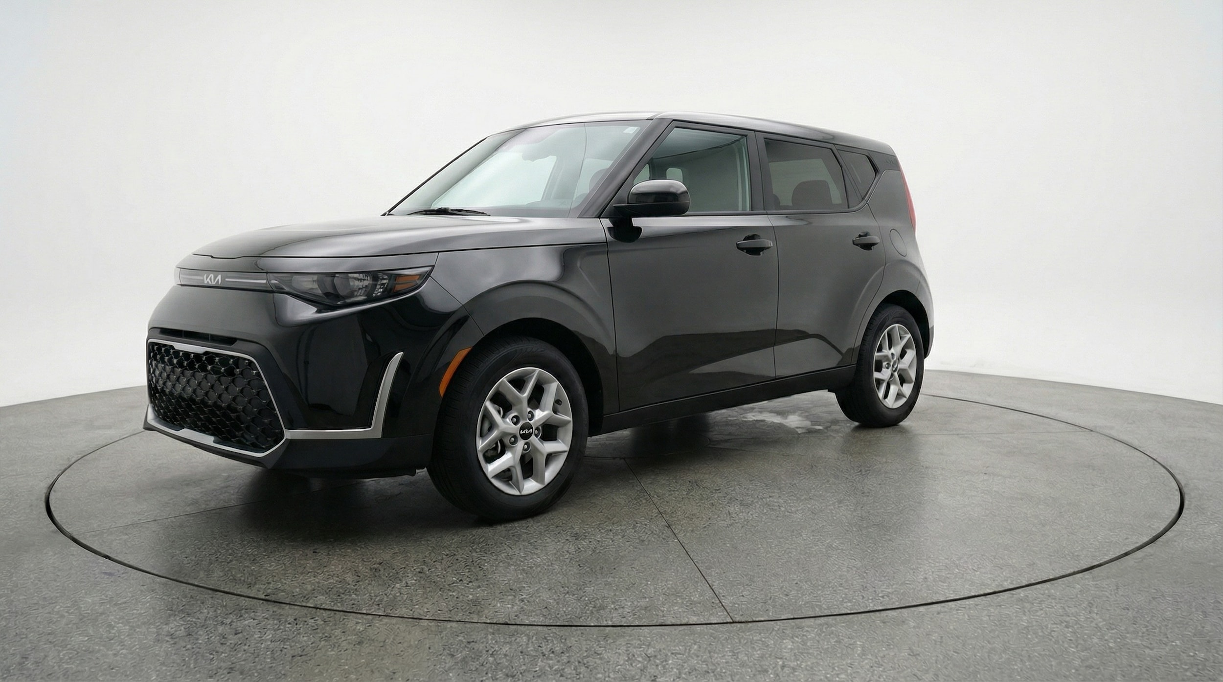 Thumbnail: 2025 Kia Soul - 3