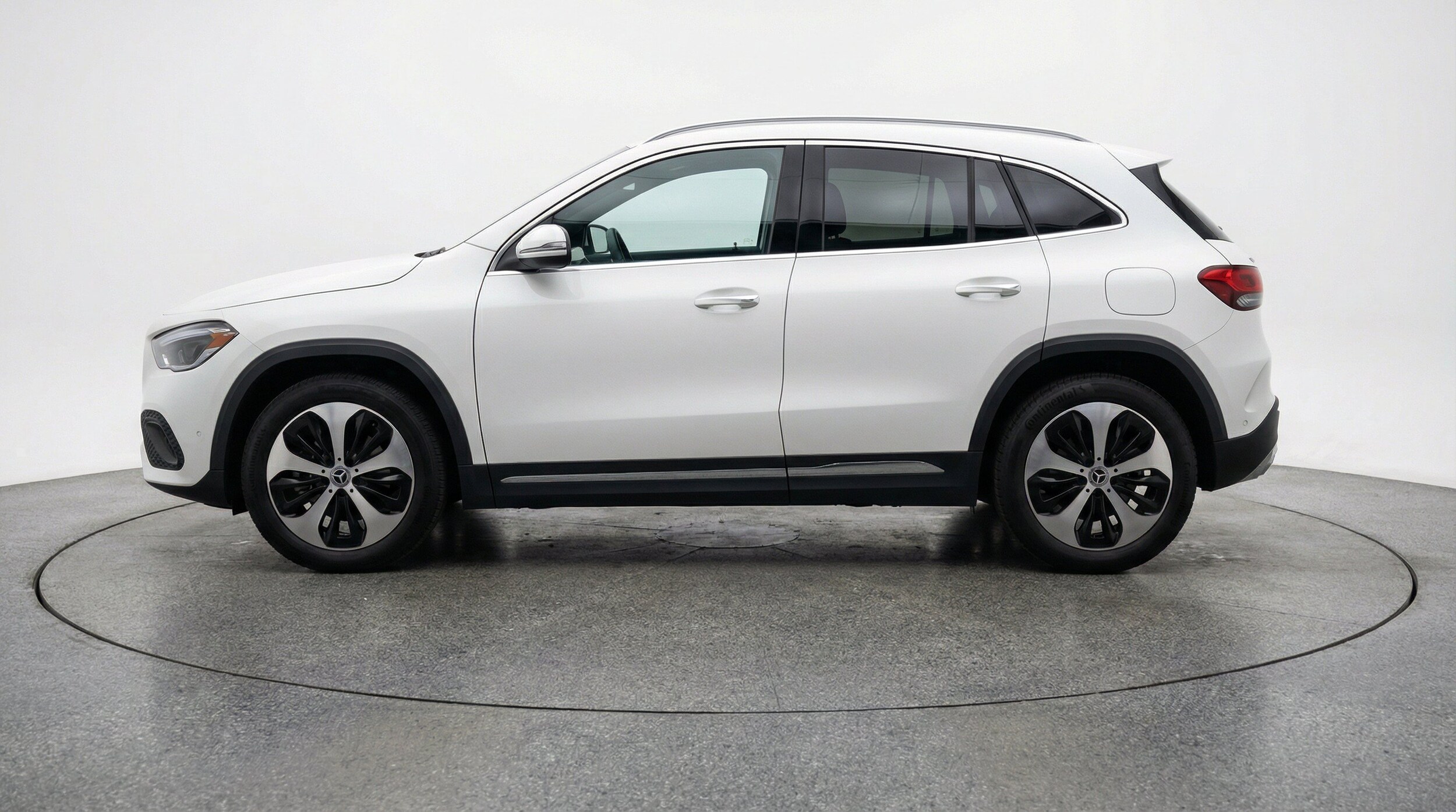 Thumbnail: 2025 Mercedes-Benz GLA - 5