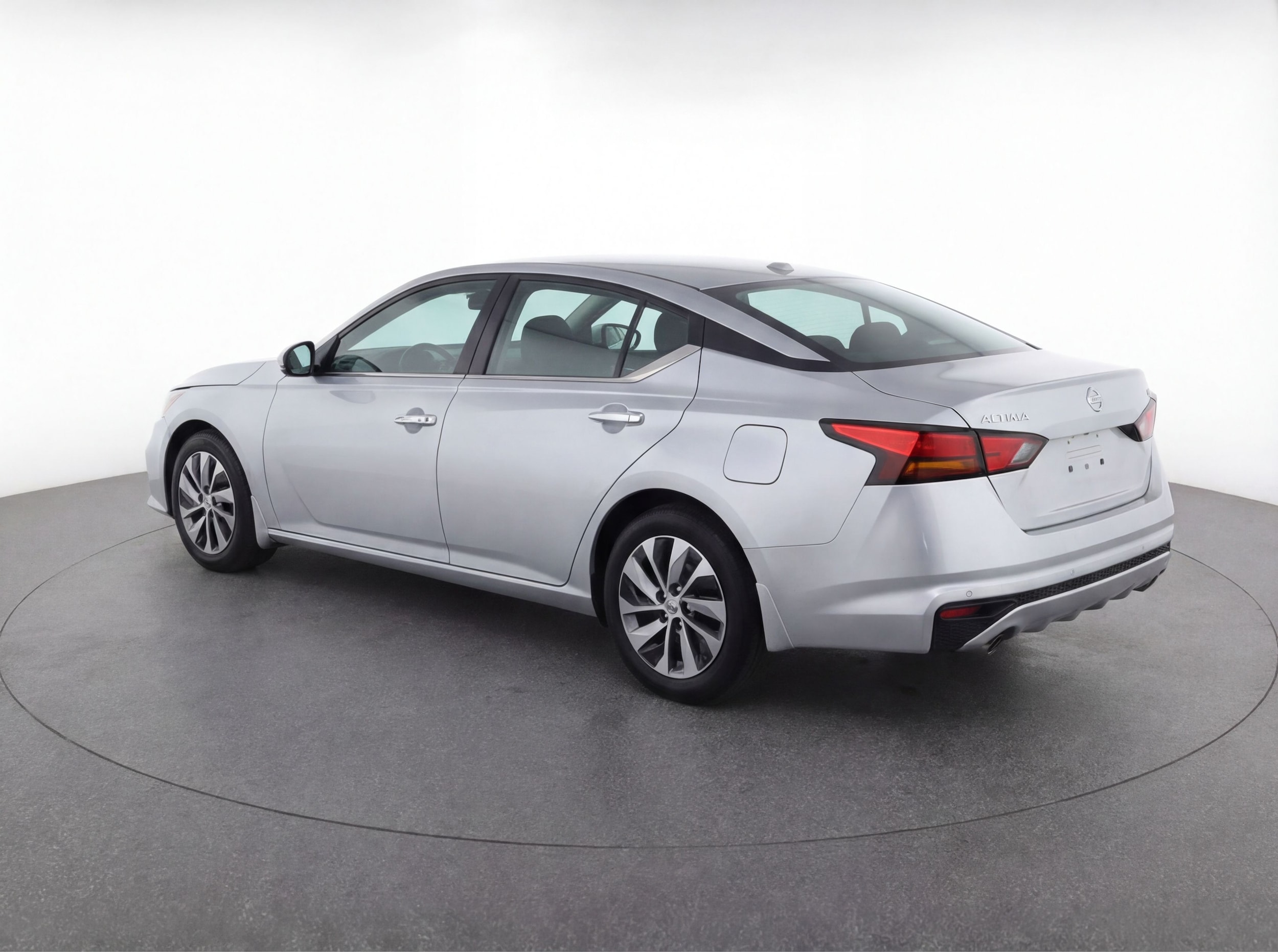 Thumbnail: 2023 Nissan Altima - 5