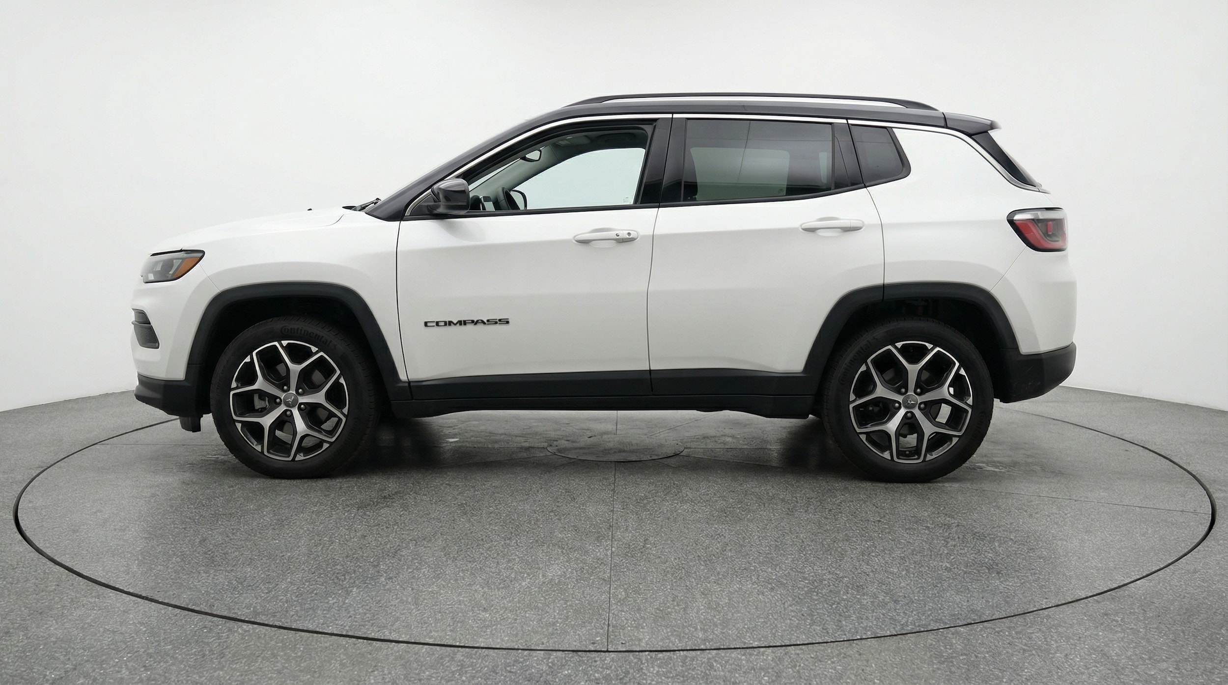 Thumbnail: 2025 Jeep Compass - 4
