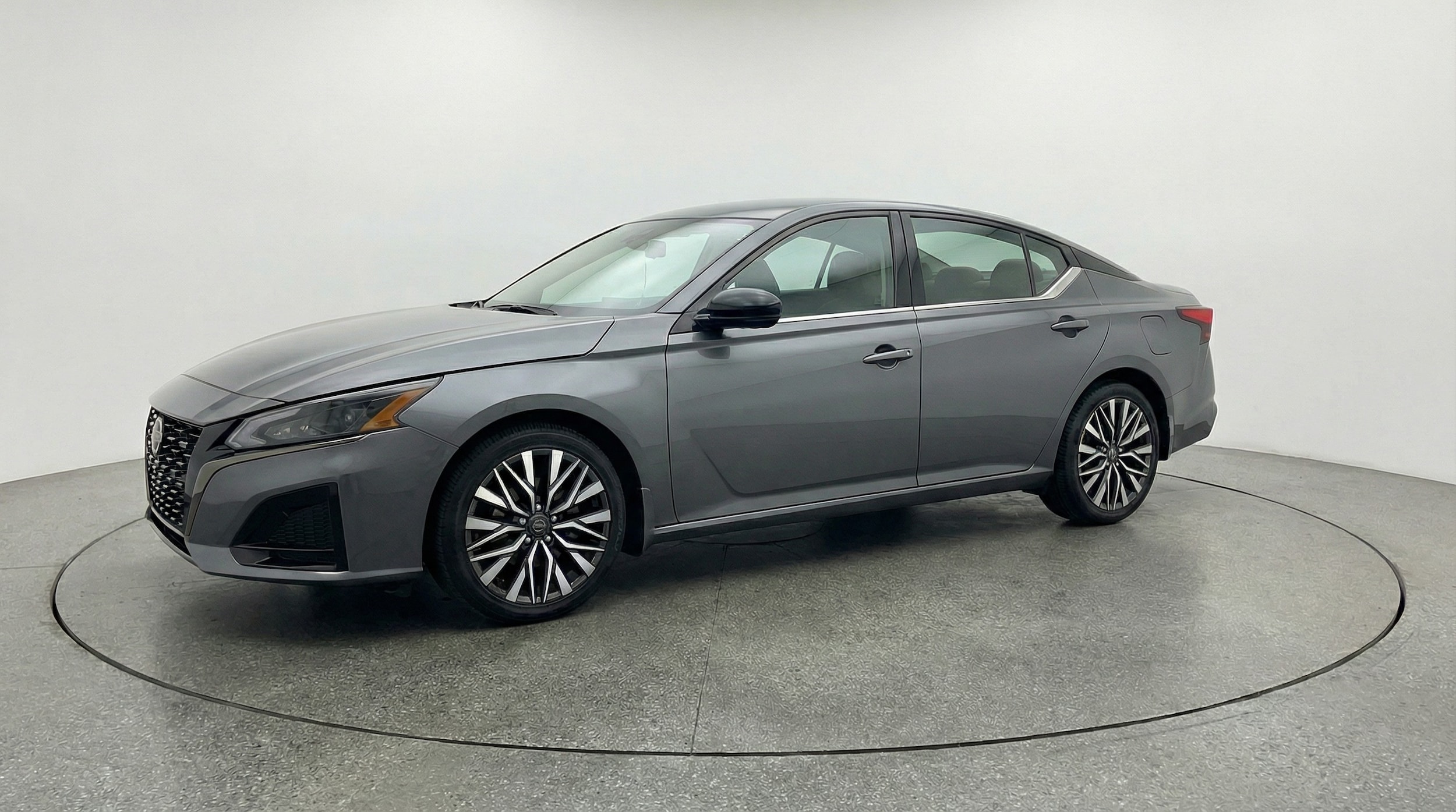 Thumbnail: 2025 Nissan Altima - 3