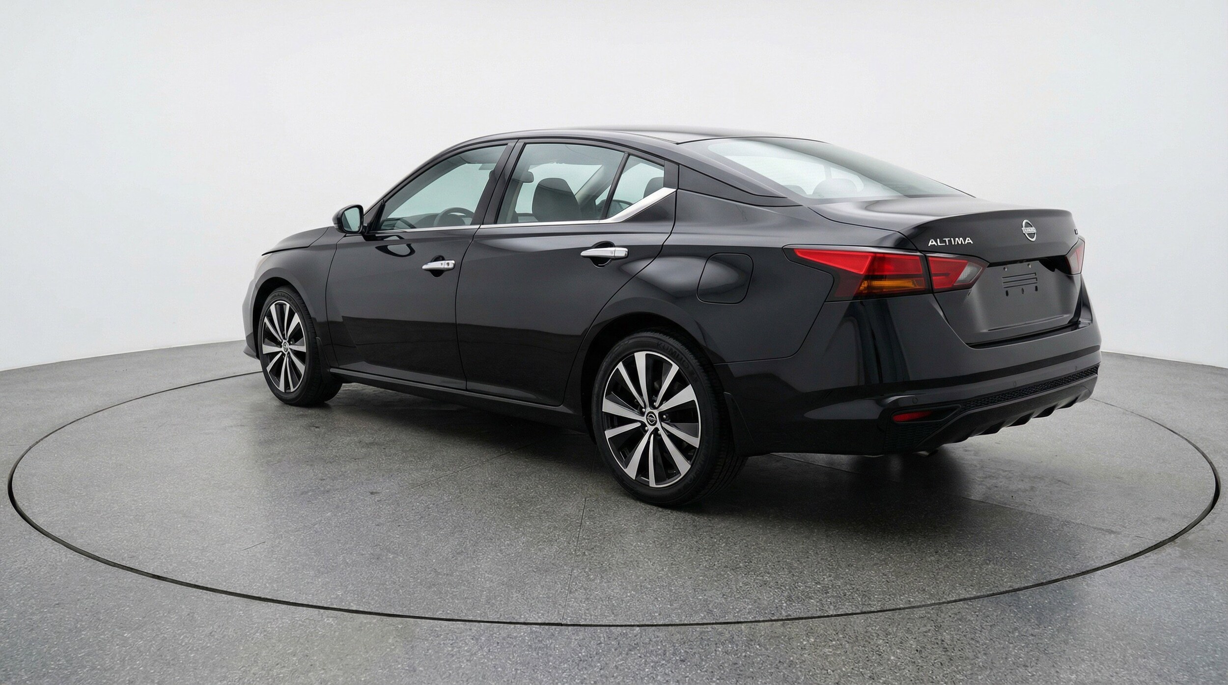 Thumbnail: 2025 Nissan Altima - 6