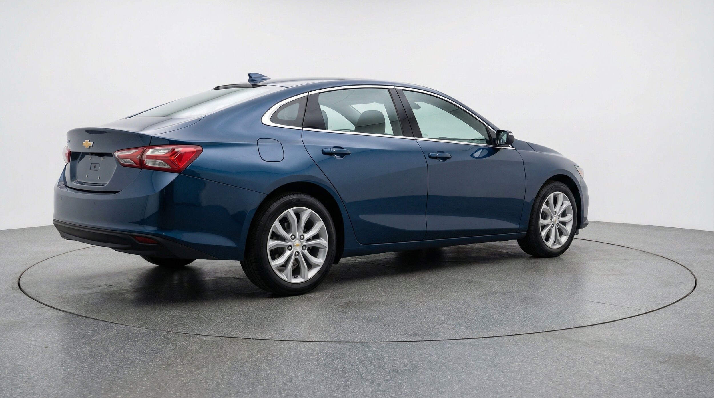 Thumbnail: 2024 Chevrolet Malibu - 9