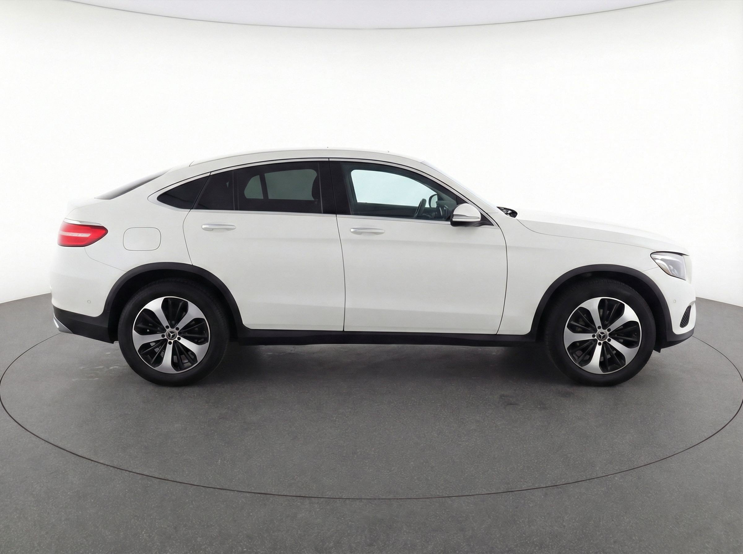Thumbnail: 2025 Mercedes-Benz GLA - 10