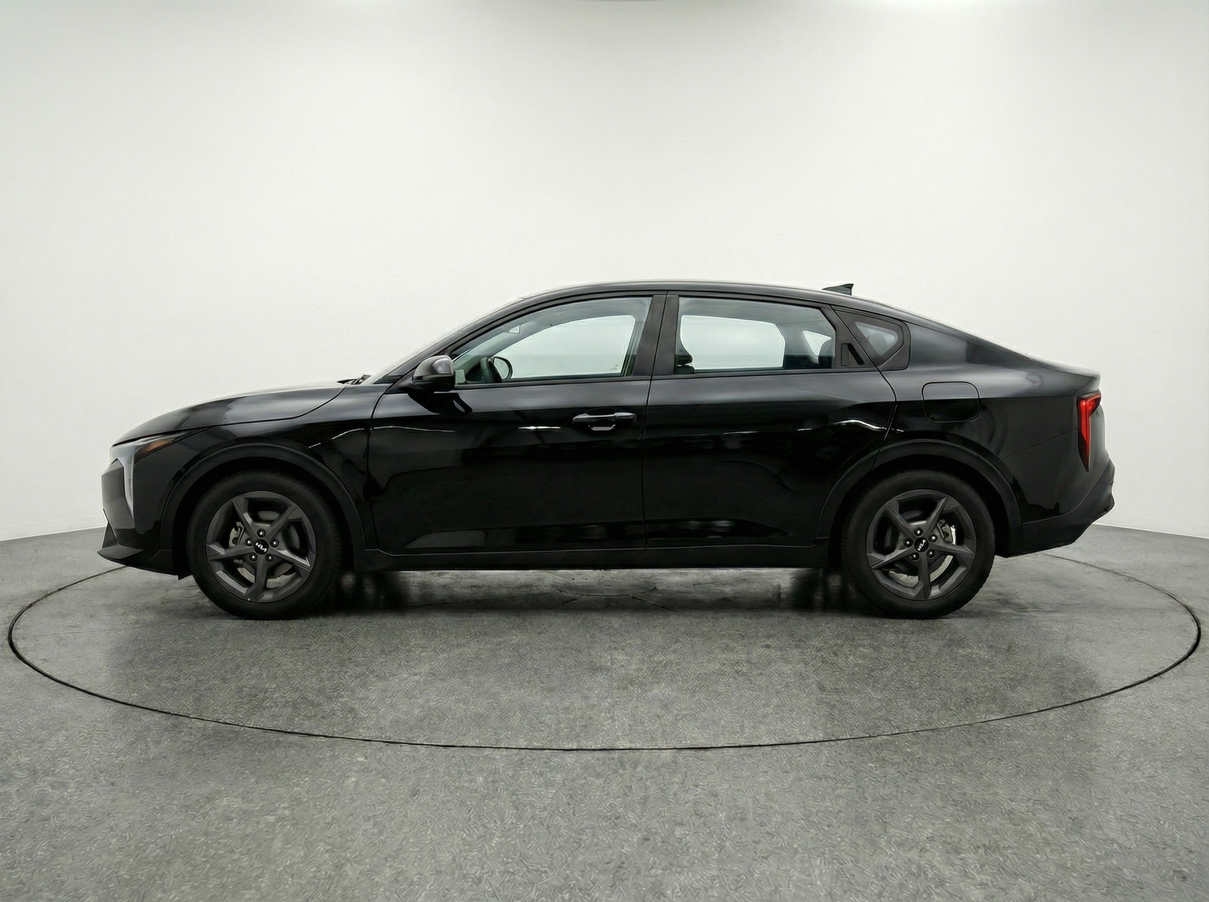 Thumbnail: 2025 Kia K4 - 4