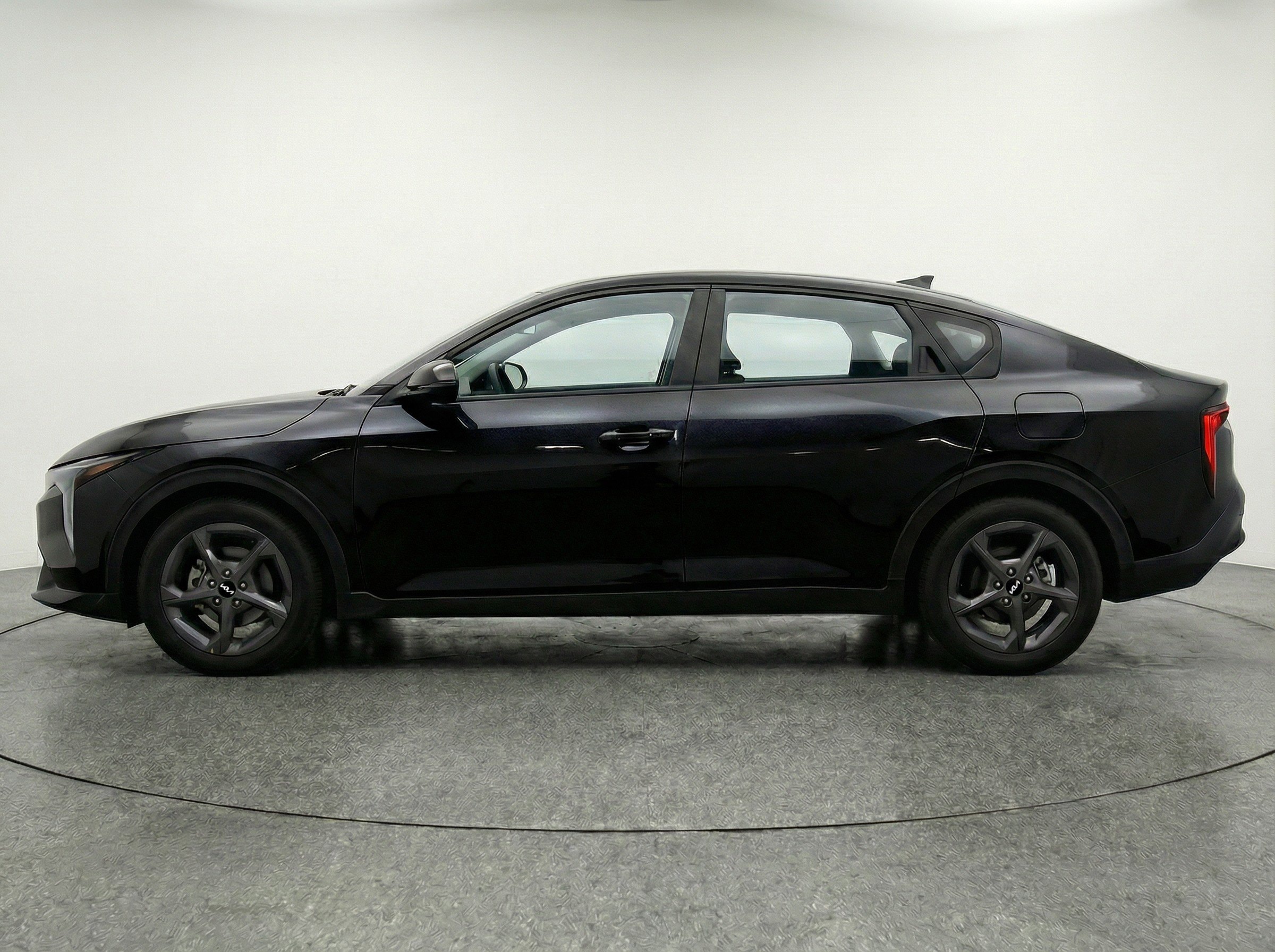 Thumbnail: 2025 Kia K4 - 5
