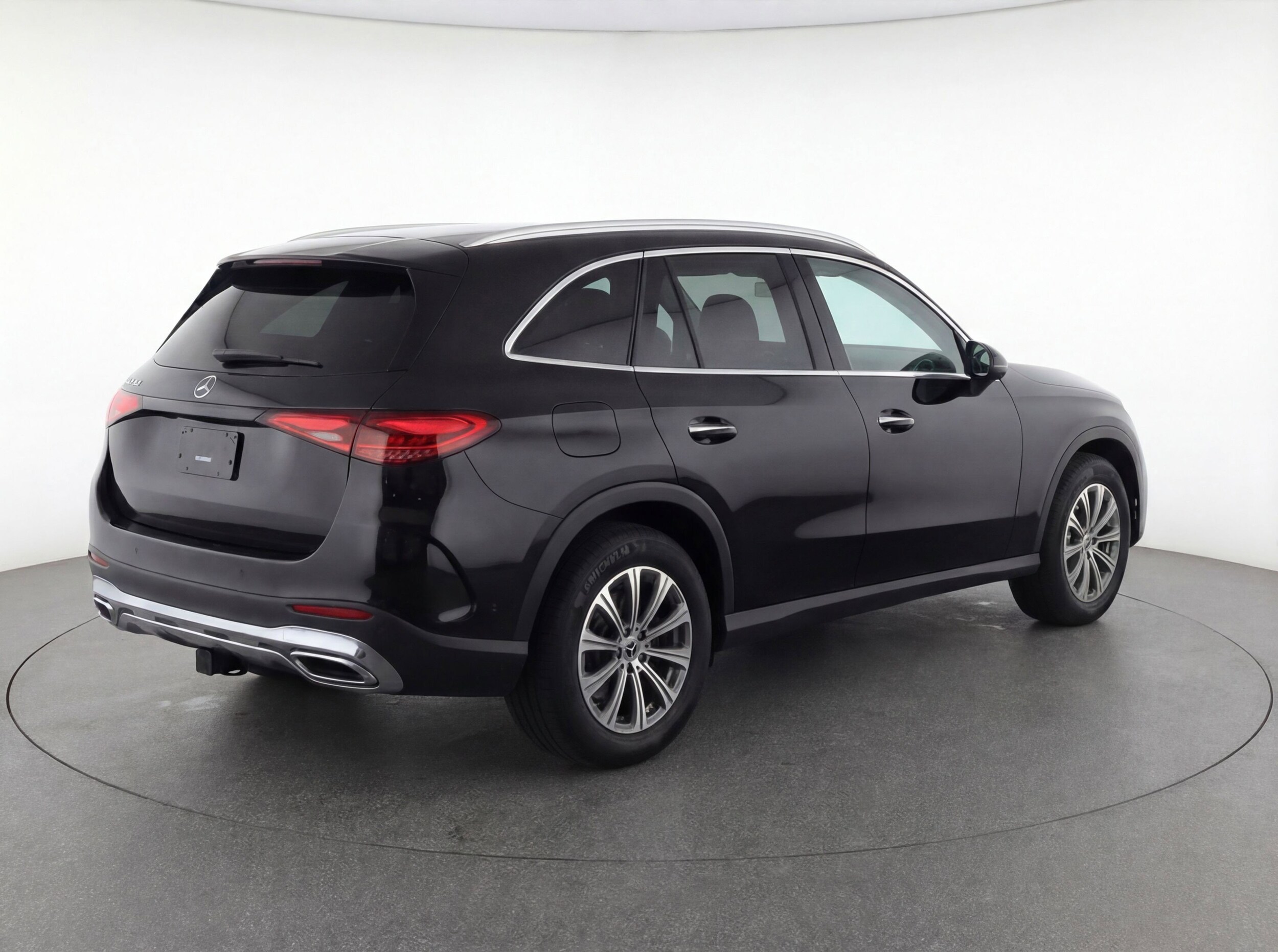 2024 Mercedes-Benz GLC GLC300 - Photo 9