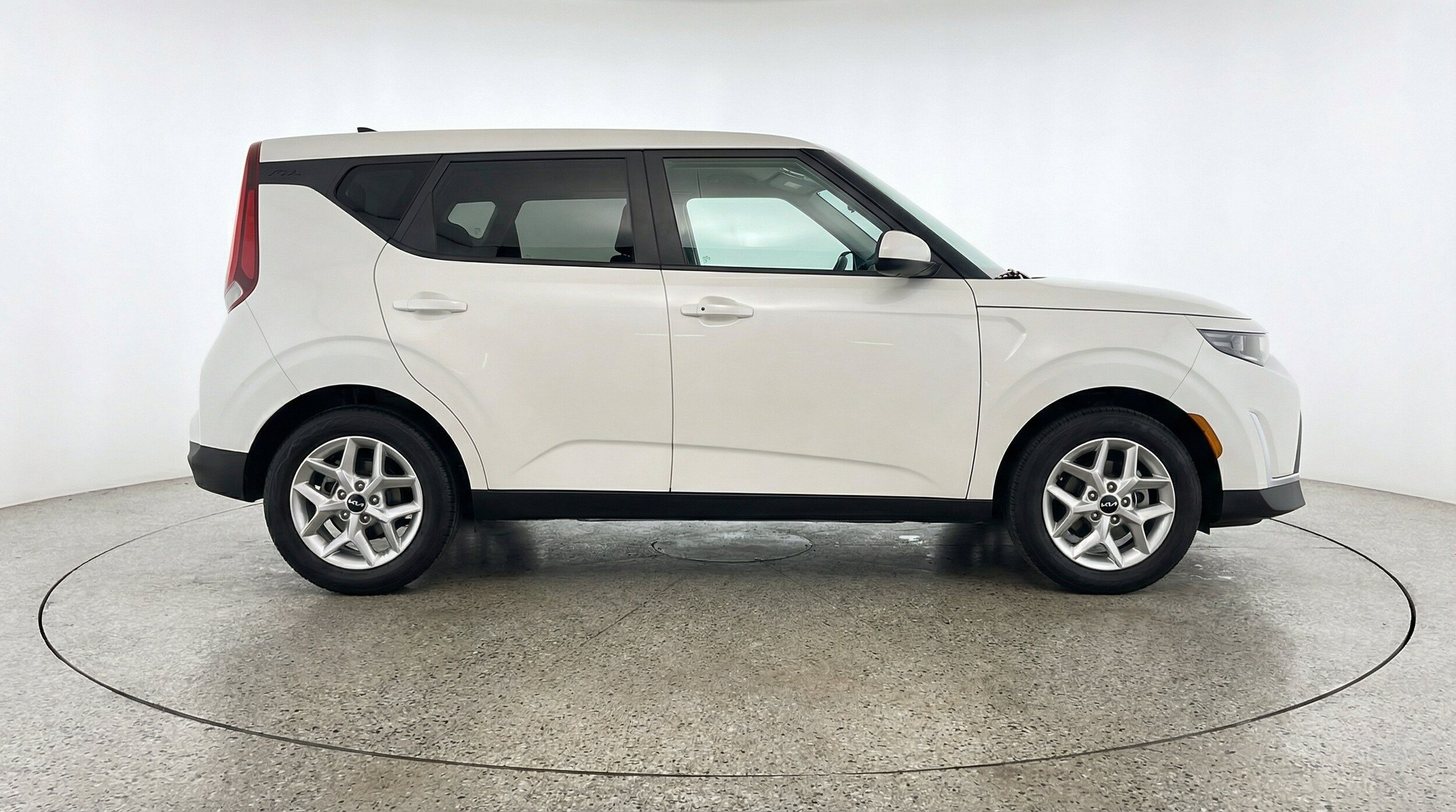 Thumbnail: 2025 Kia Soul - 11