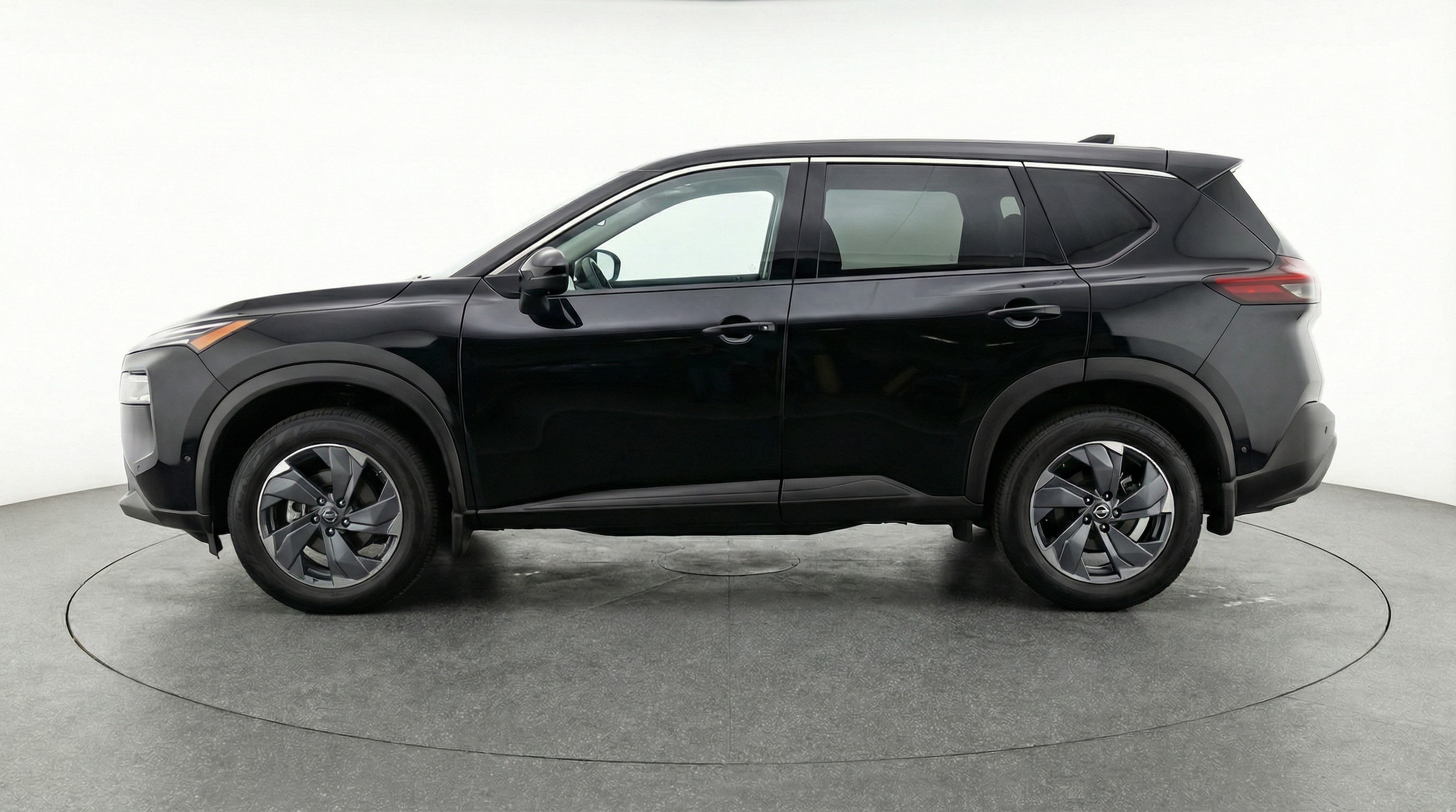 Thumbnail: 2025 Nissan Rogue - 4