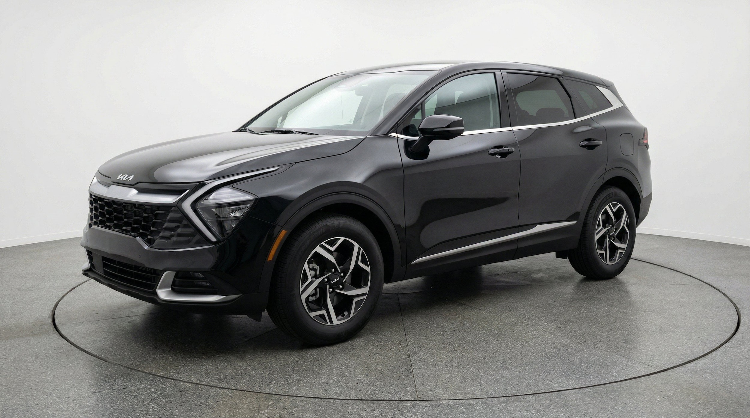 Thumbnail: 2025 Kia Sportage - 3