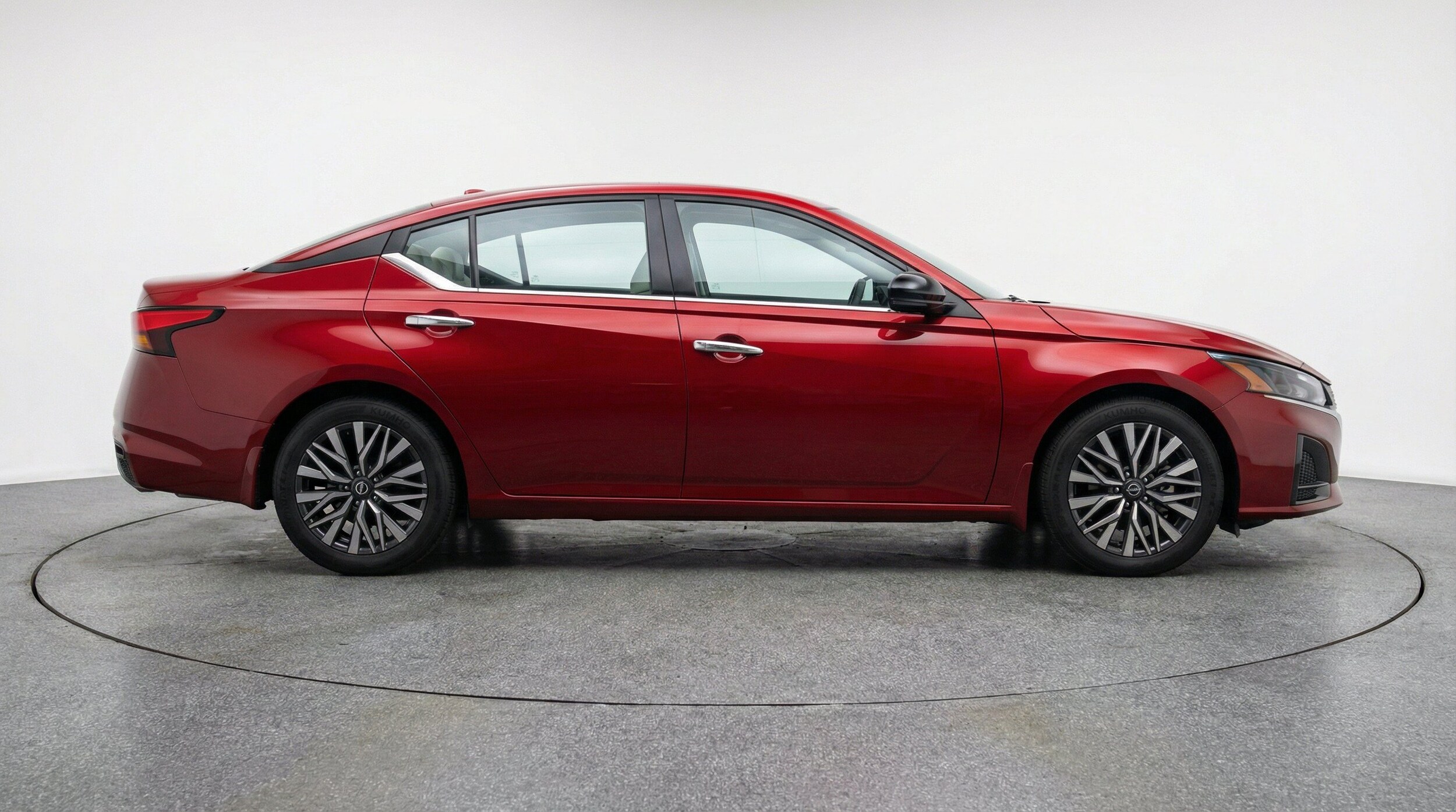 Thumbnail: 2025 Nissan Altima - 10