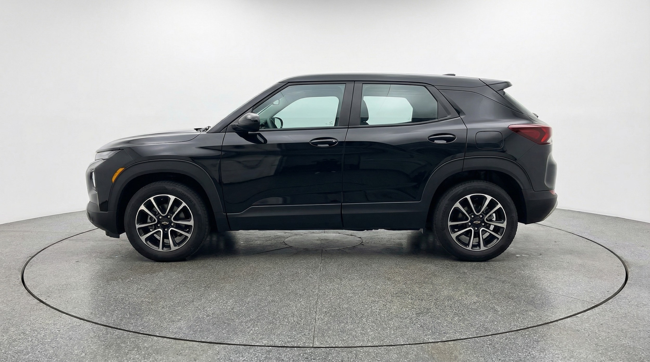 Thumbnail: 2025 Chevrolet TrailBlazer - 4