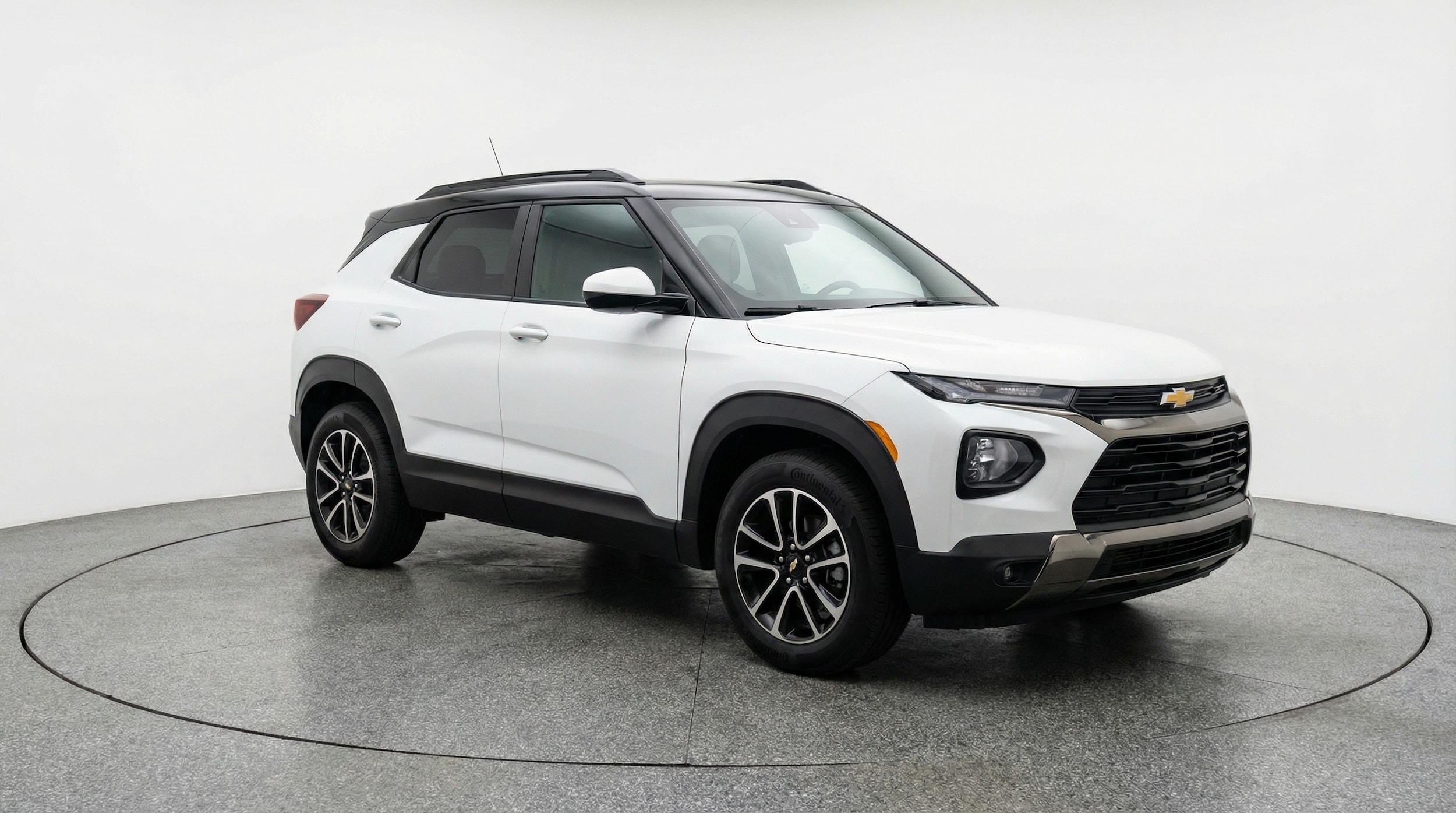 Thumbnail: 2025 Chevrolet TrailBlazer - 1