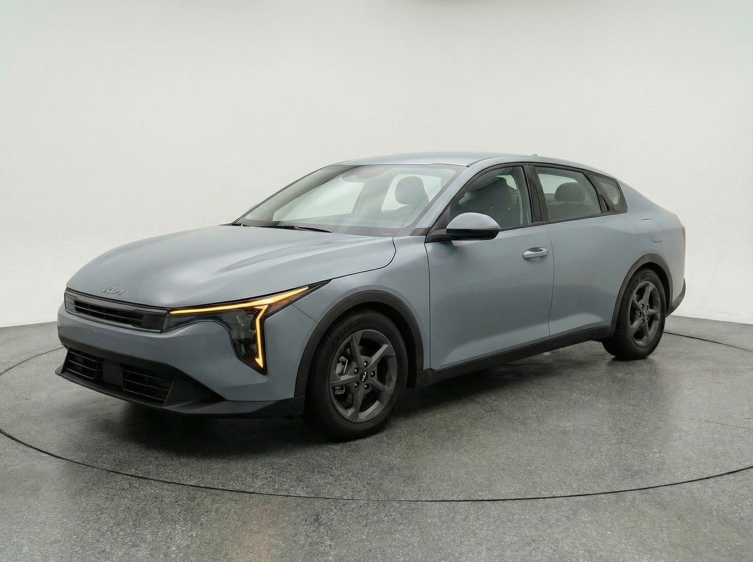 Thumbnail: 2025 Kia K4 - 3