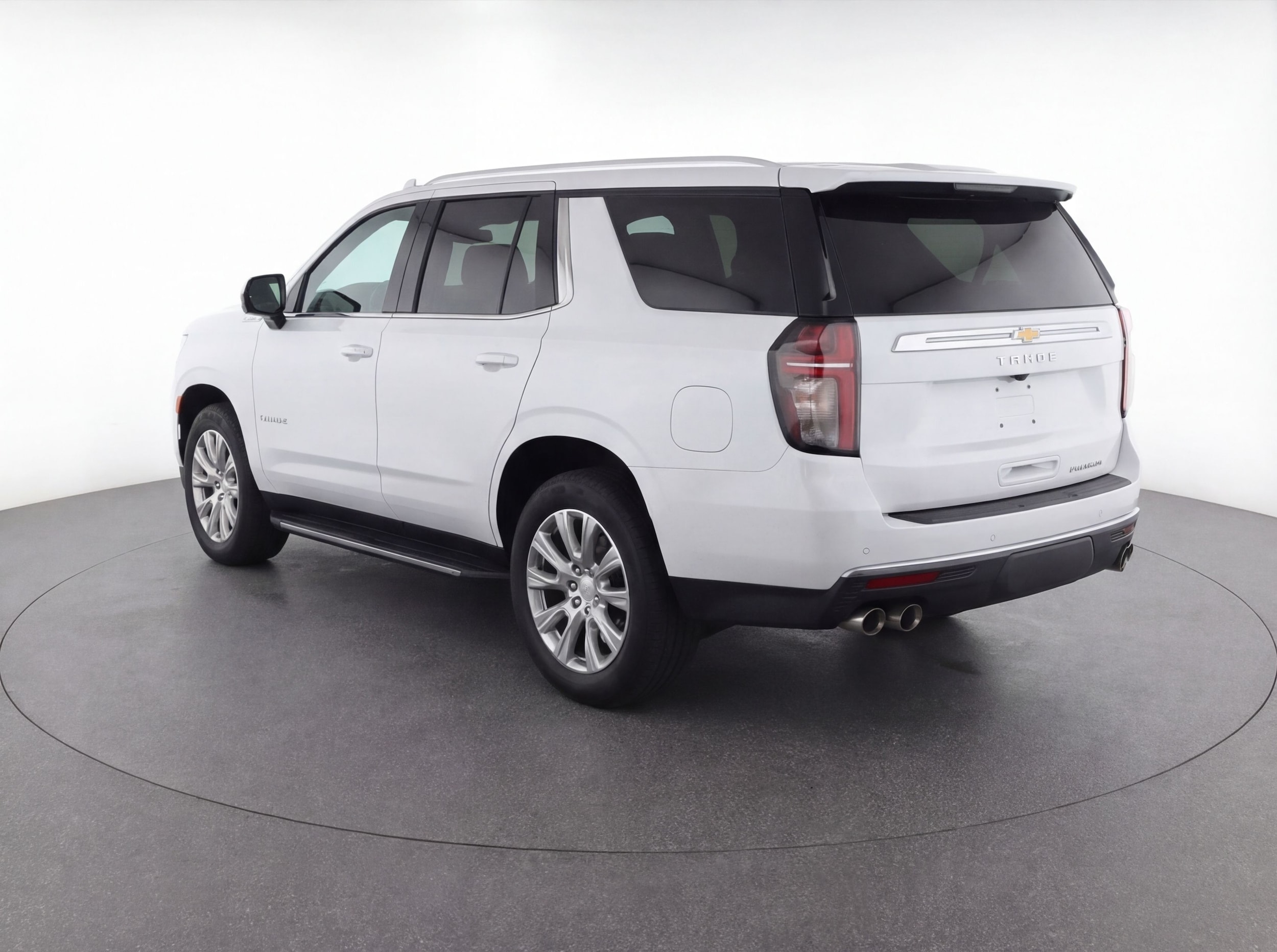 Thumbnail: 2023 Chevrolet Tahoe - 5