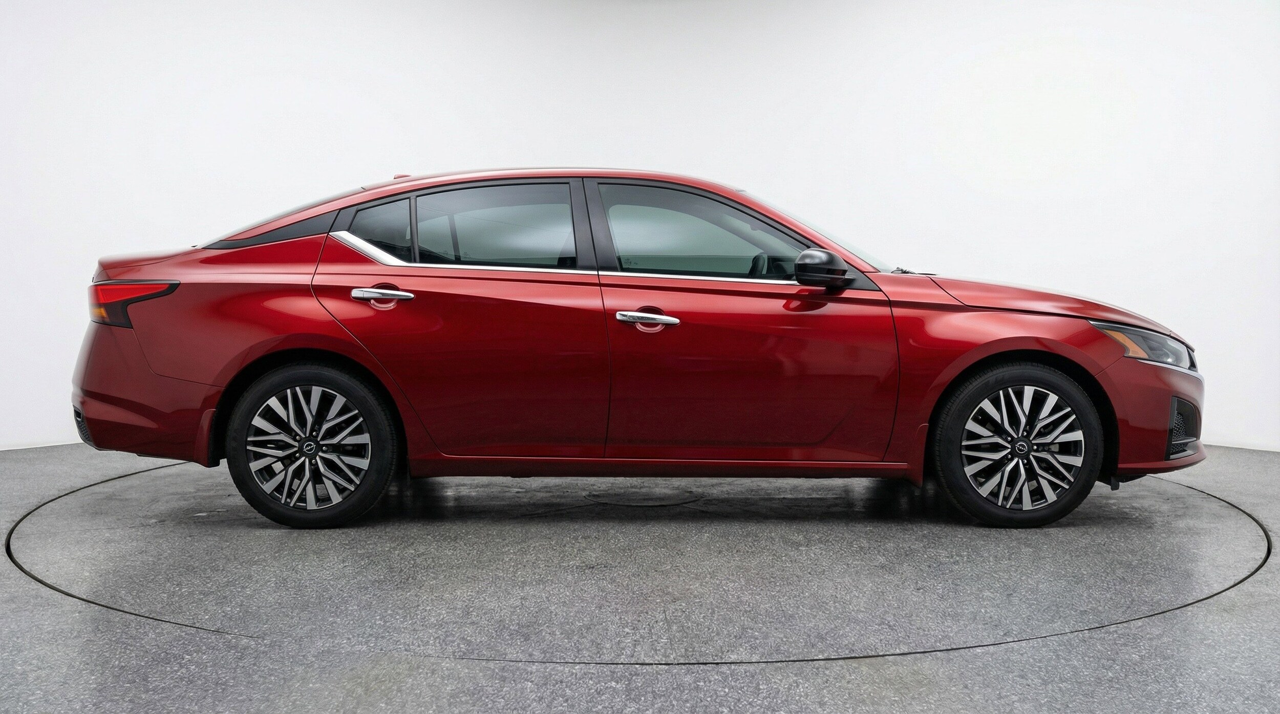 Thumbnail: 2025 Nissan Altima - 11