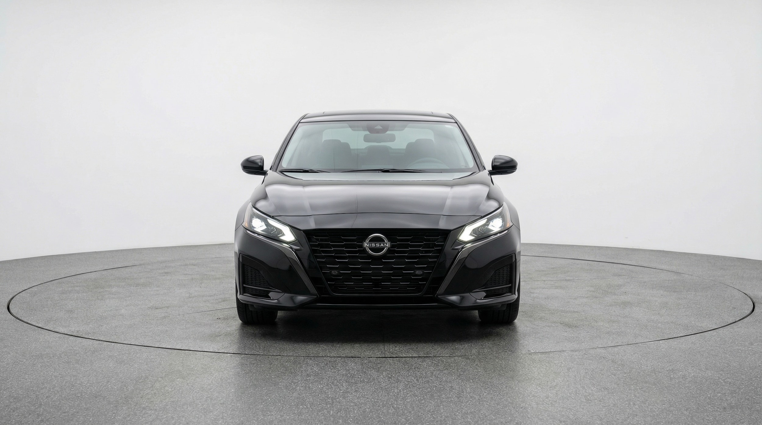 Thumbnail: 2025 Nissan Altima - 2