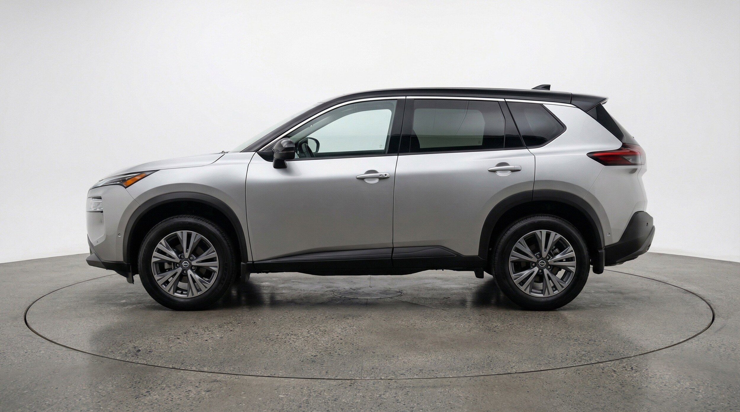 Thumbnail: 2025 Nissan Rogue - 5