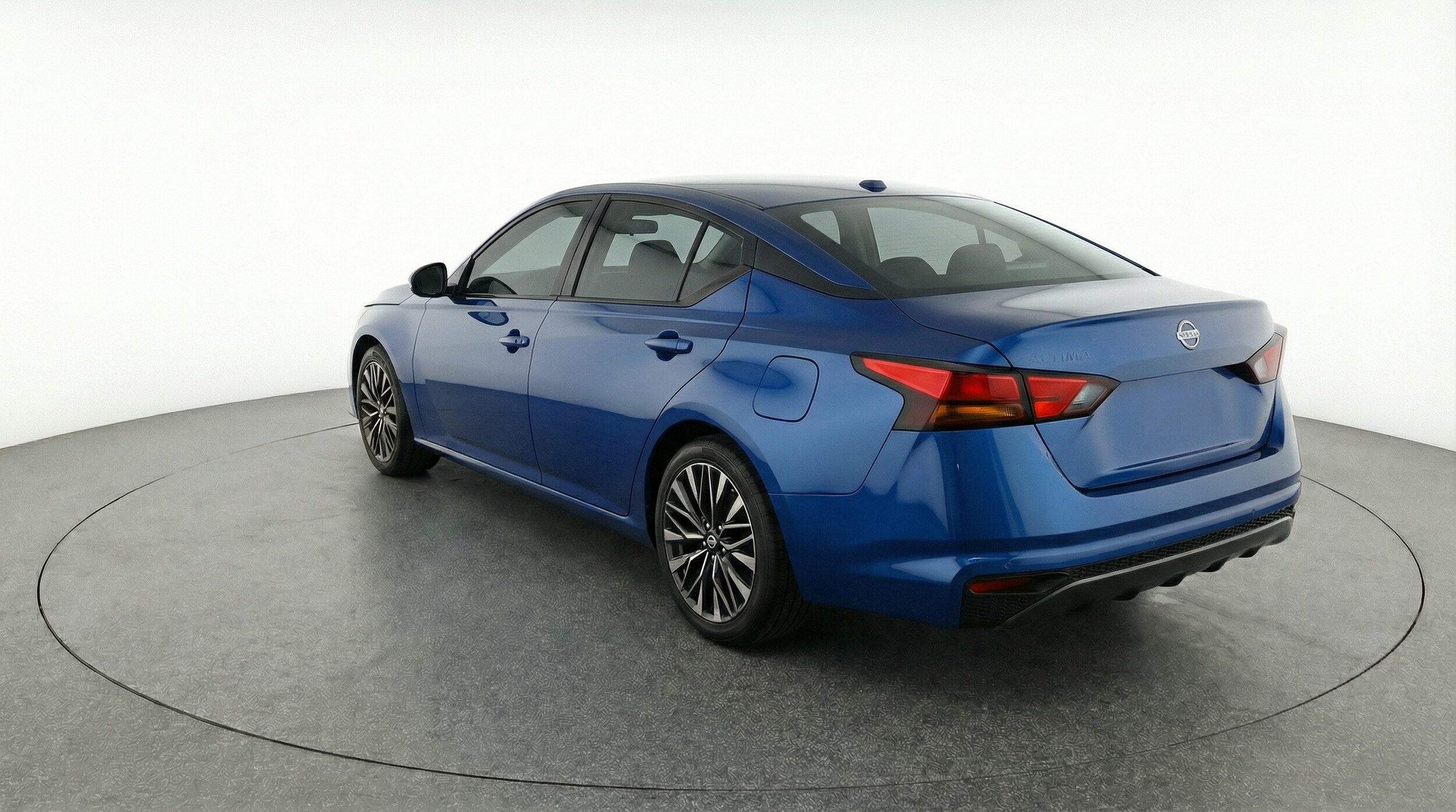 Thumbnail: 2025 Nissan Altima - 5