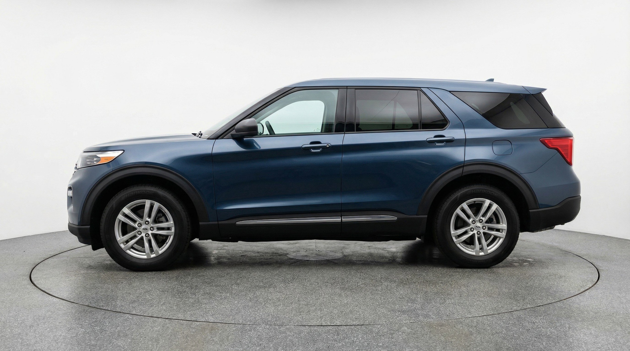 Thumbnail: 2024 Ford Explorer - 5