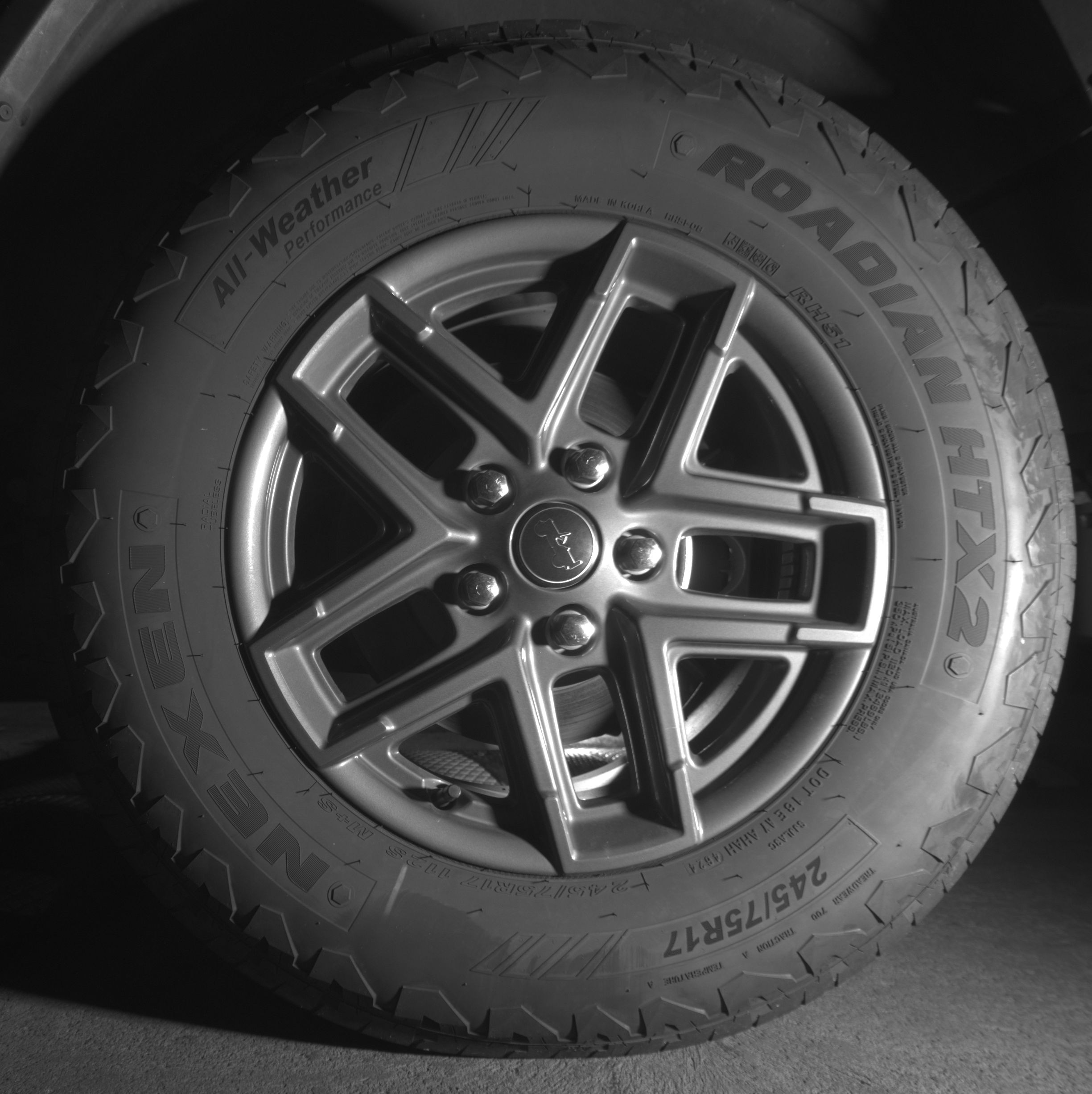 Thumbnail: 2025 Jeep Wrangler - 11