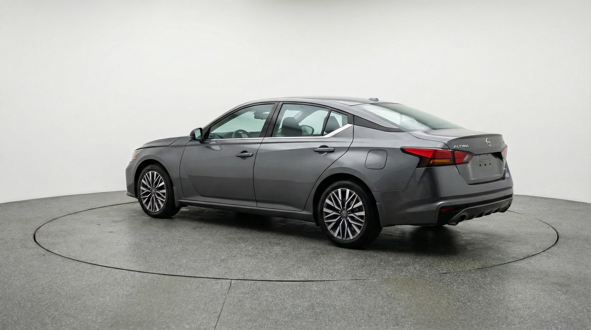 Thumbnail: 2025 Nissan Altima - 5