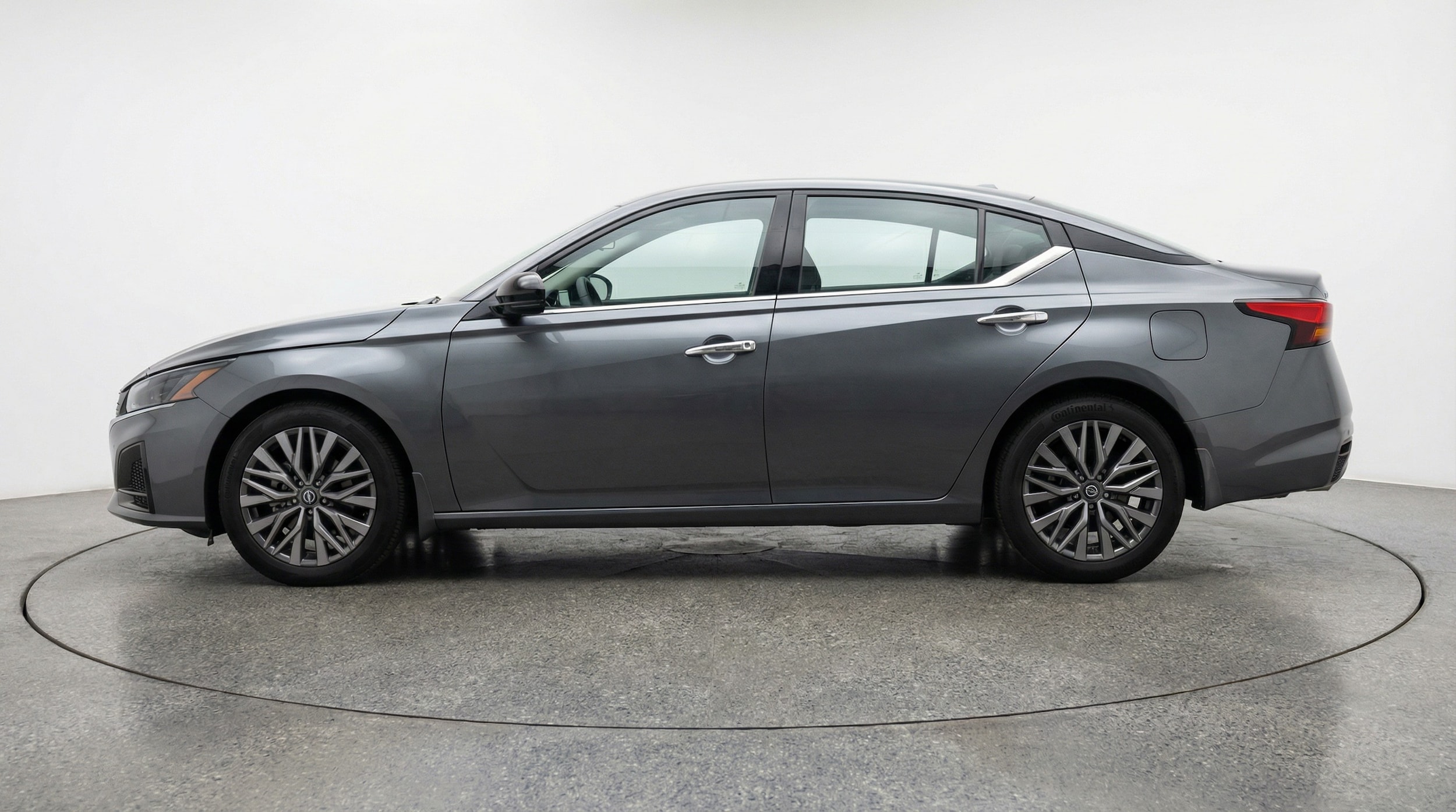 Thumbnail: 2025 Nissan Altima - 4