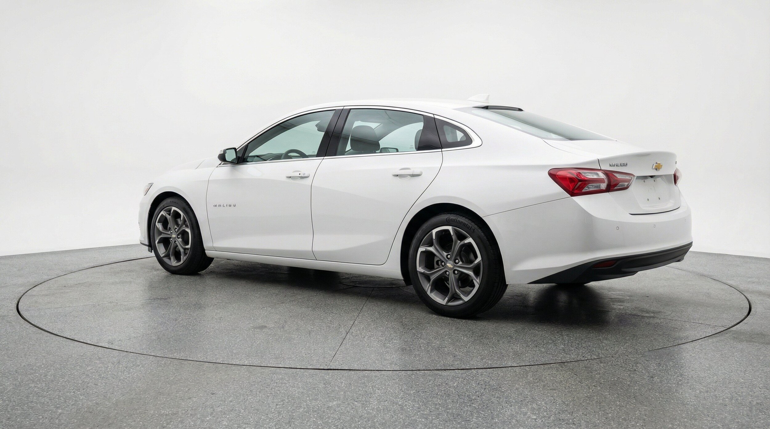 Thumbnail: 2024 Chevrolet Malibu - 6