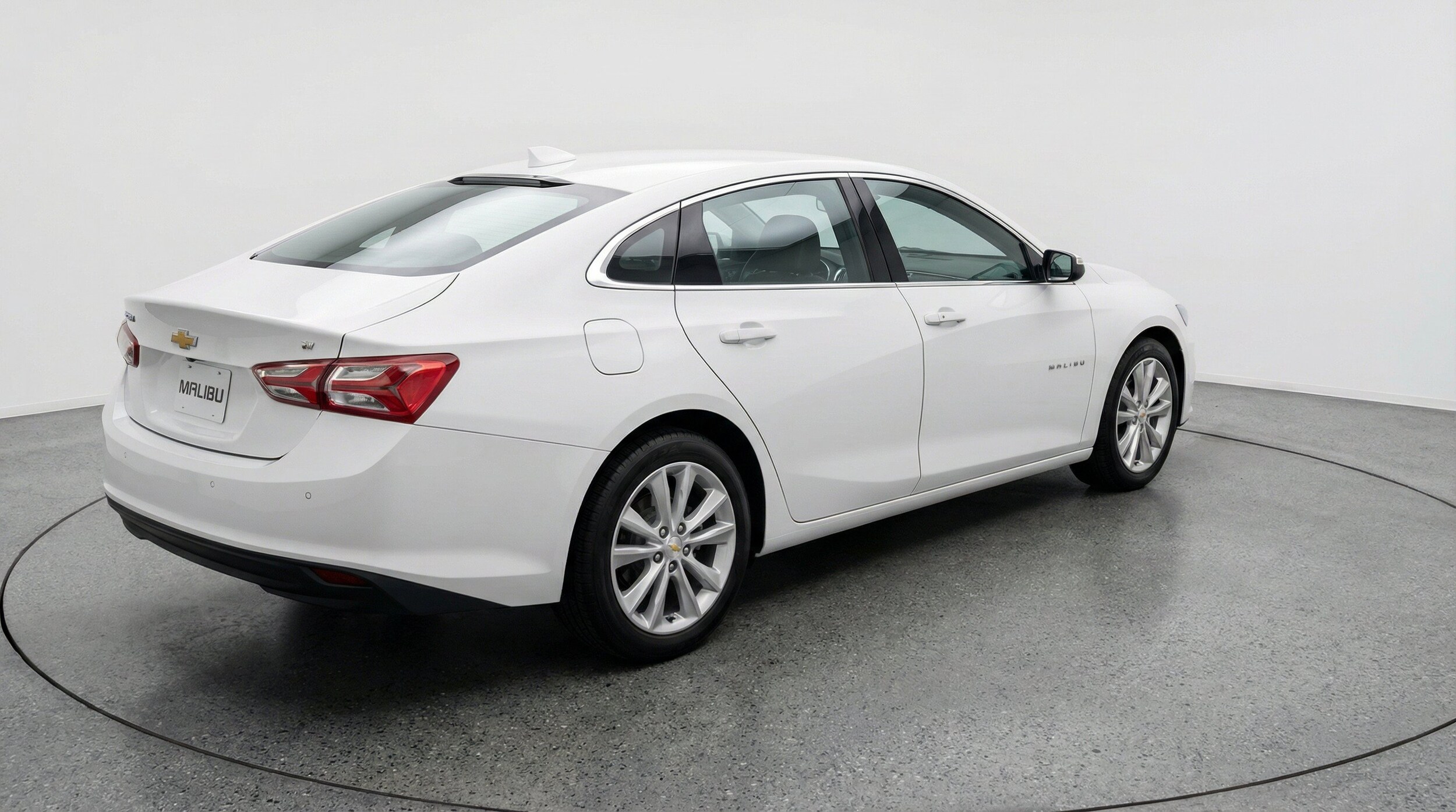 Thumbnail: 2024 Chevrolet Malibu - 9