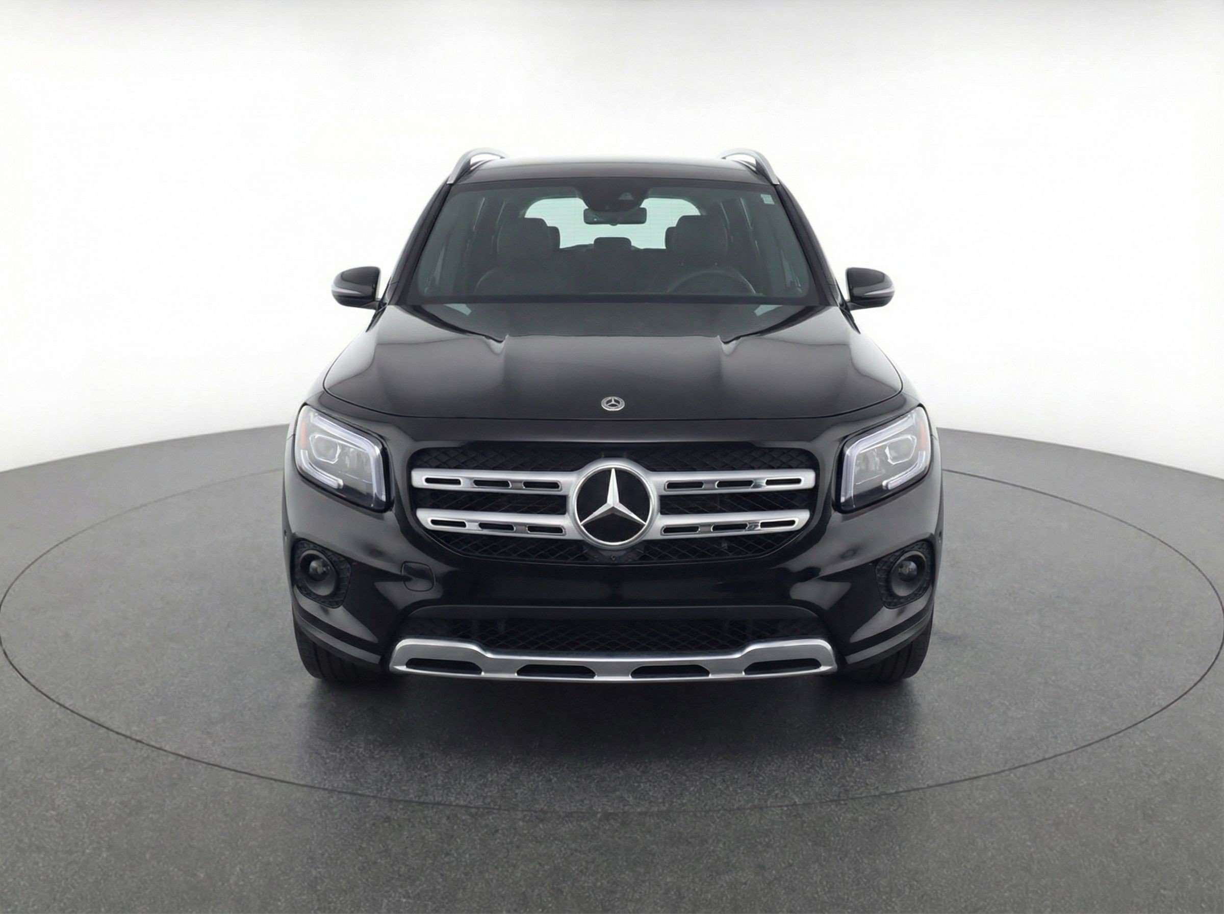 Thumbnail: 2024 Mercedes-Benz GLB - 2