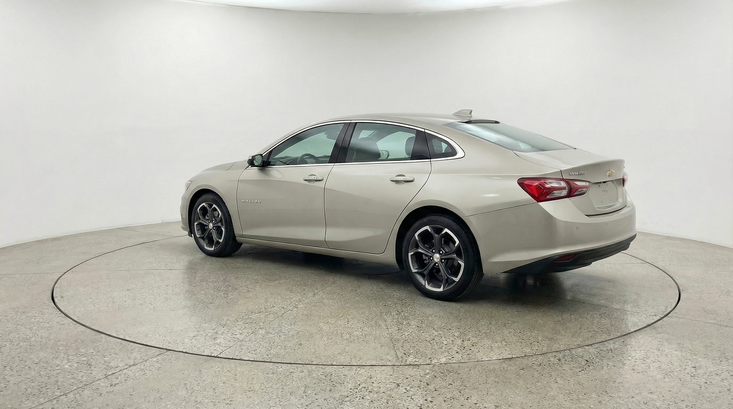 Thumbnail: 2024 Chevrolet Malibu - 5