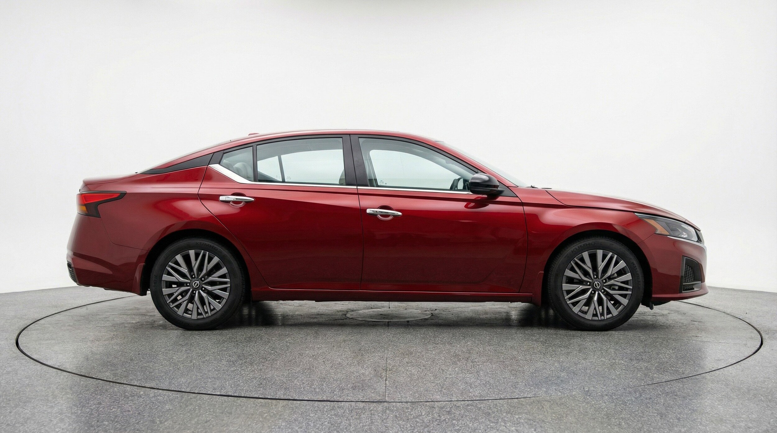 Thumbnail: 2025 Nissan Altima - 11