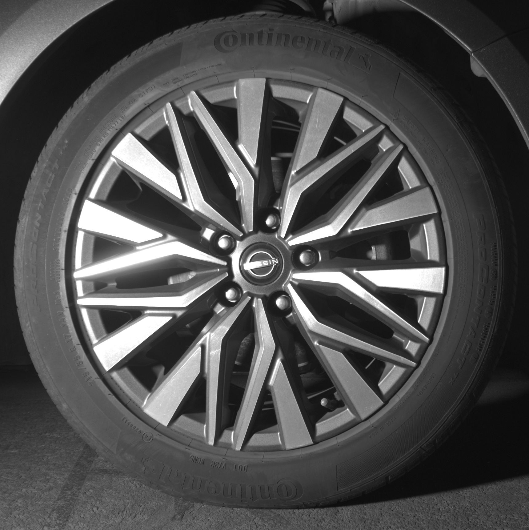 Thumbnail: 2023 Nissan Altima - 10