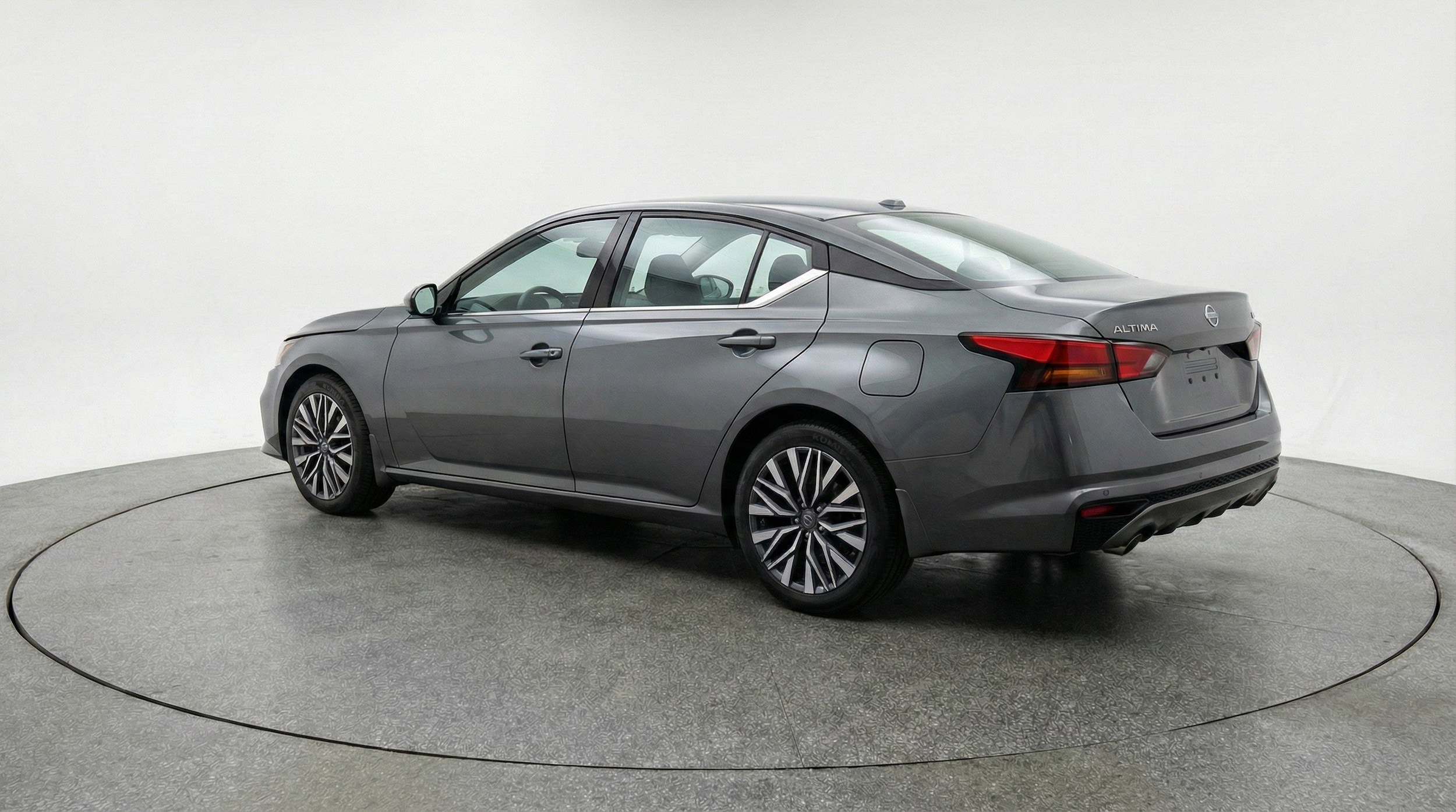 Thumbnail: 2025 Nissan Altima - 6