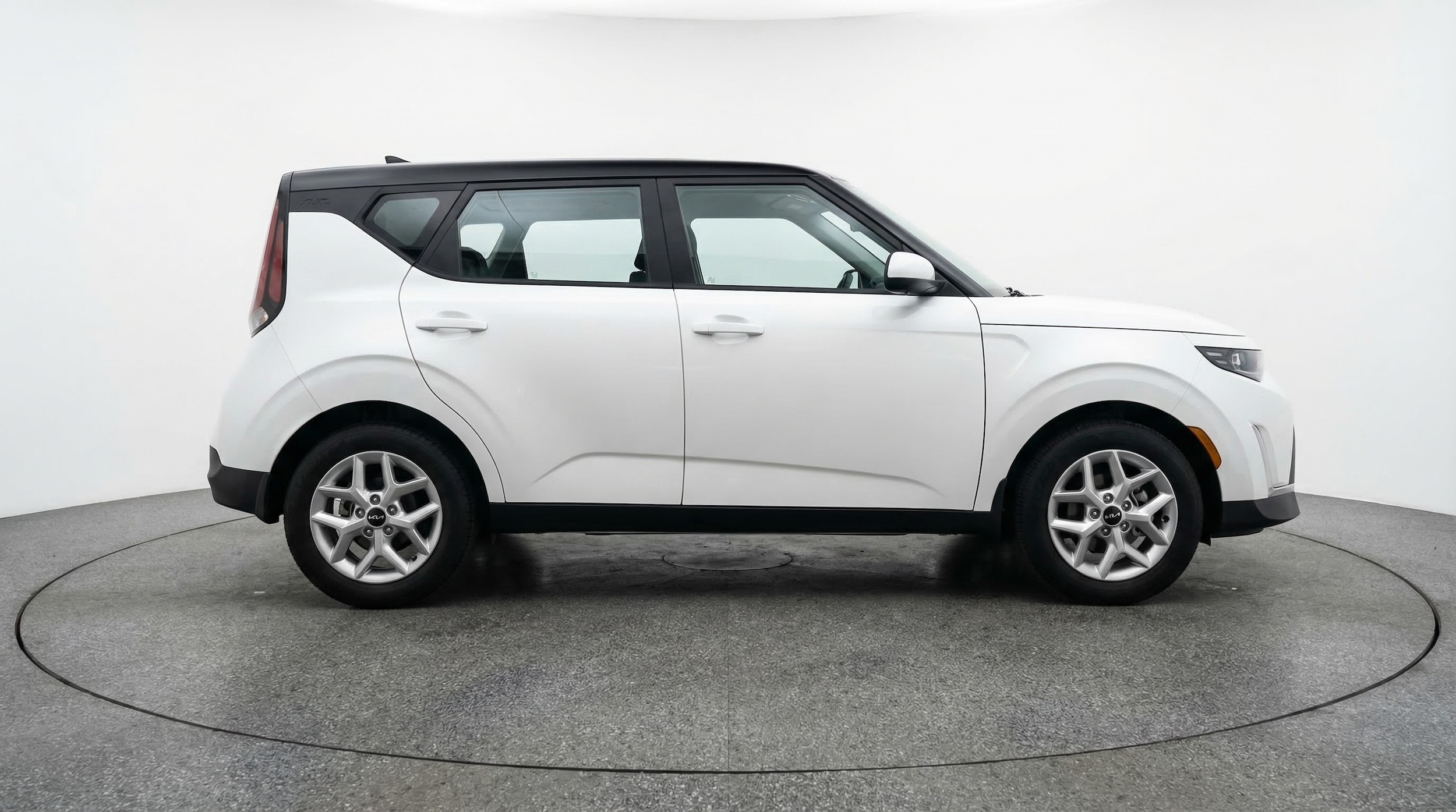 Thumbnail: 2025 Kia Soul - 8