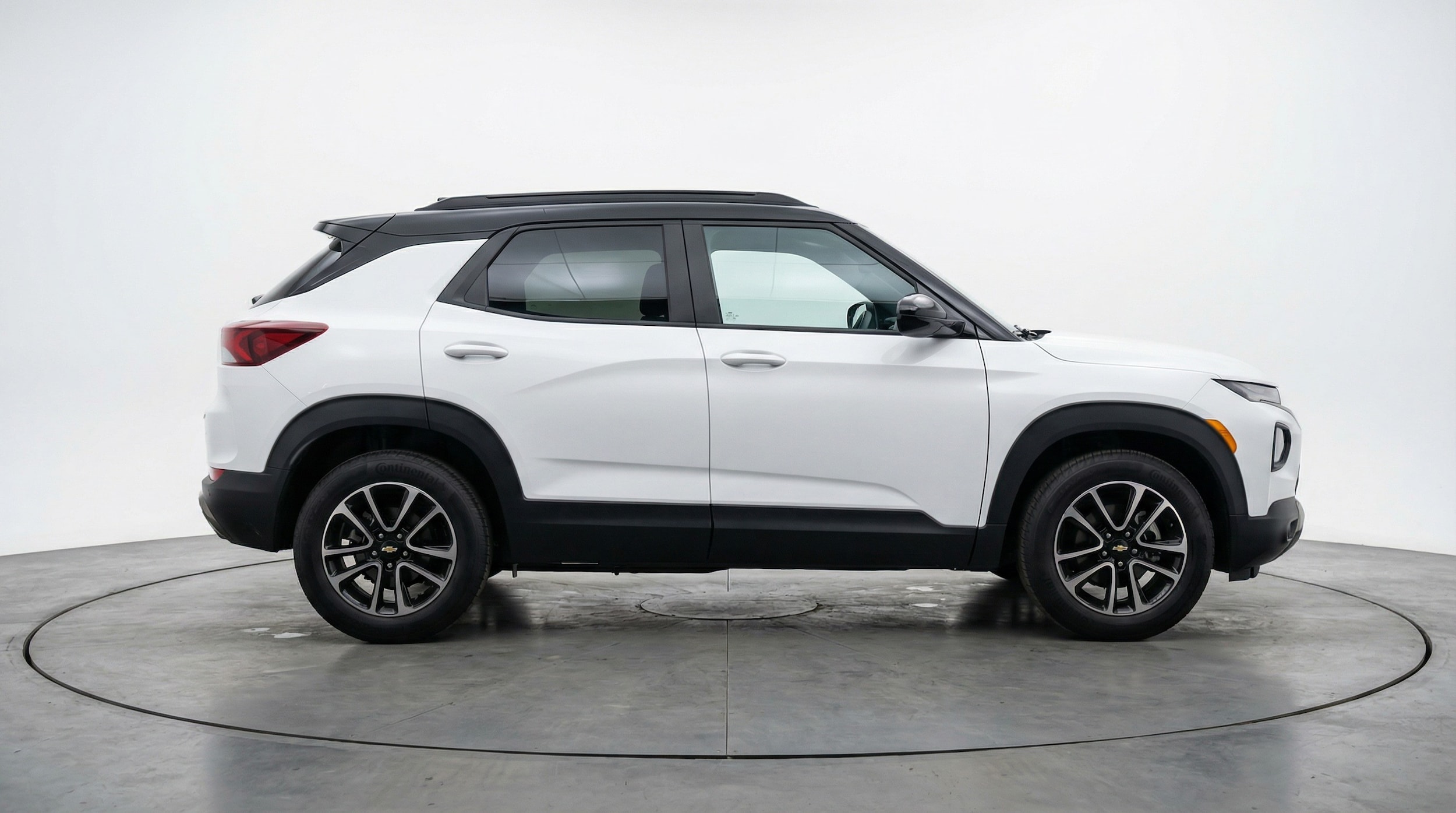 Thumbnail: 2025 Chevrolet TrailBlazer - 8