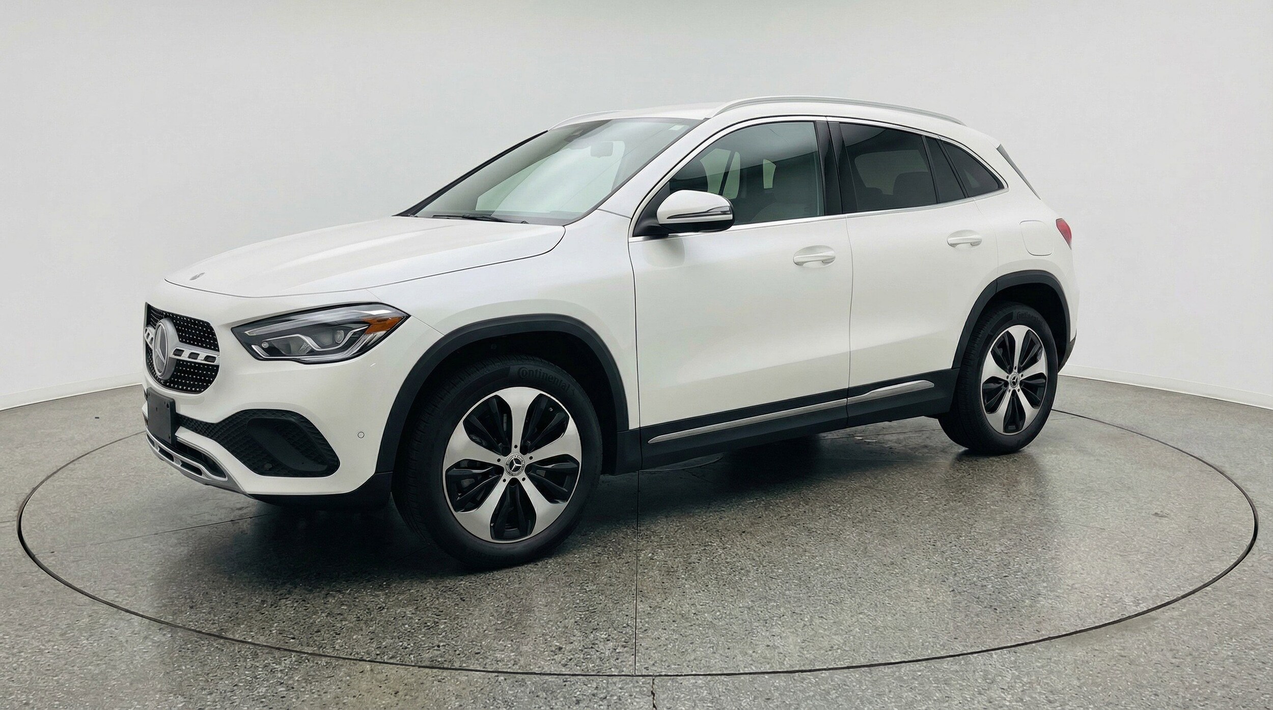 Thumbnail: 2025 Mercedes-Benz GLA - 3